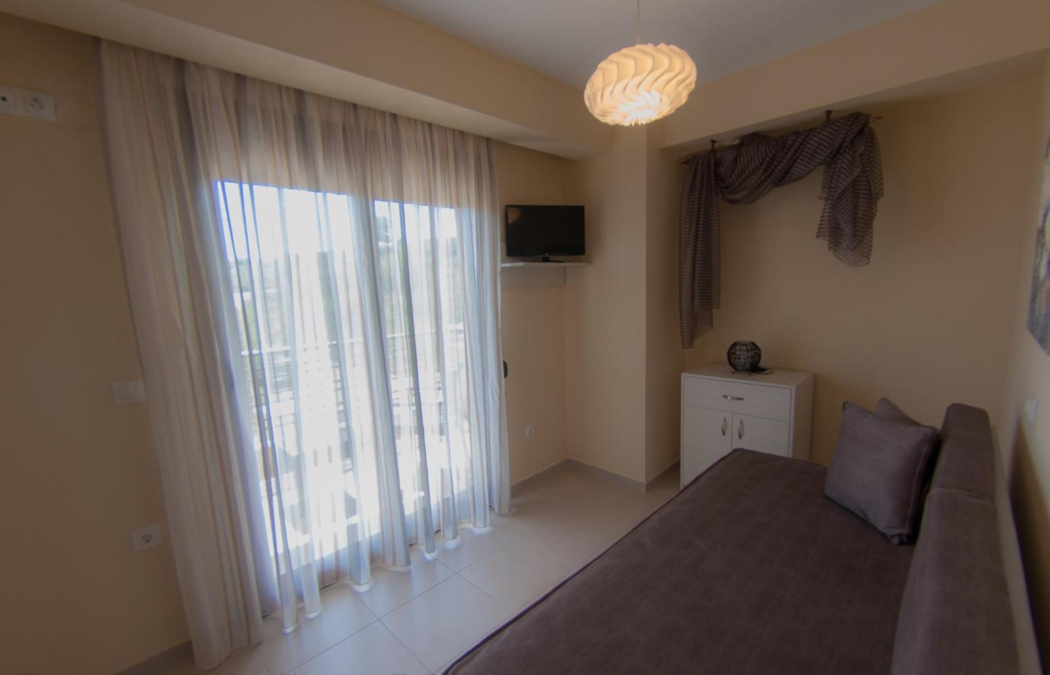 Maisonette photo 2