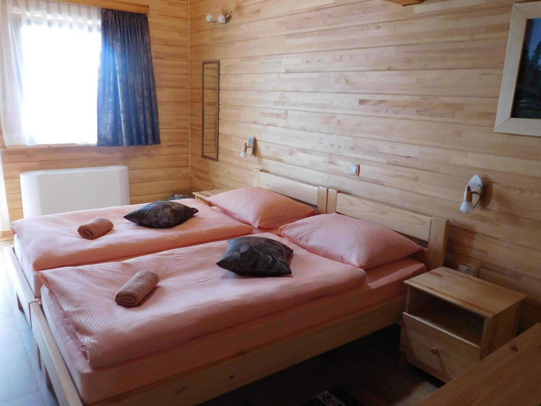 Deluxe Double or Twin Room with Balcony (3 Adults) photo 3