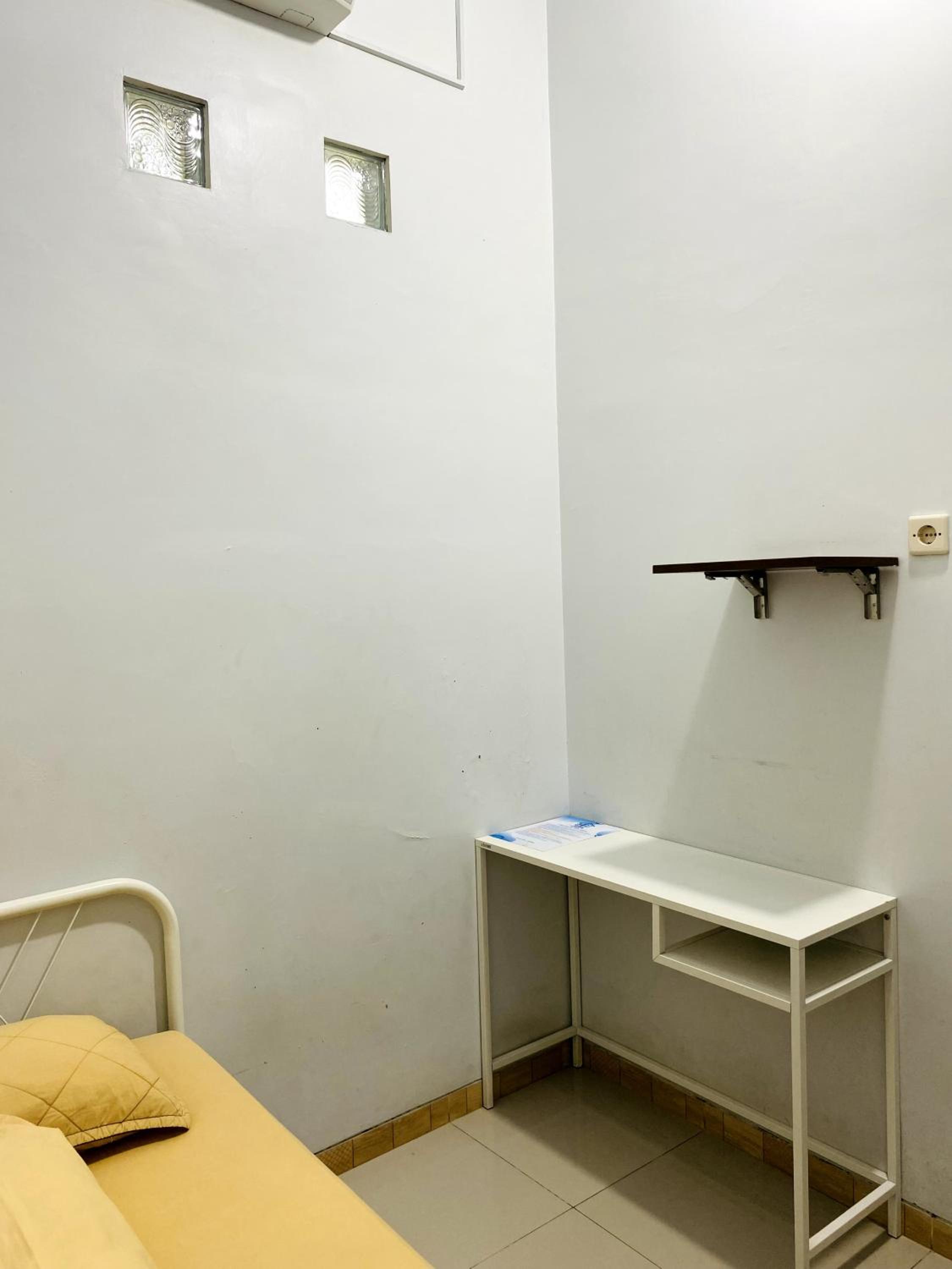 Standard Single Room photo 3