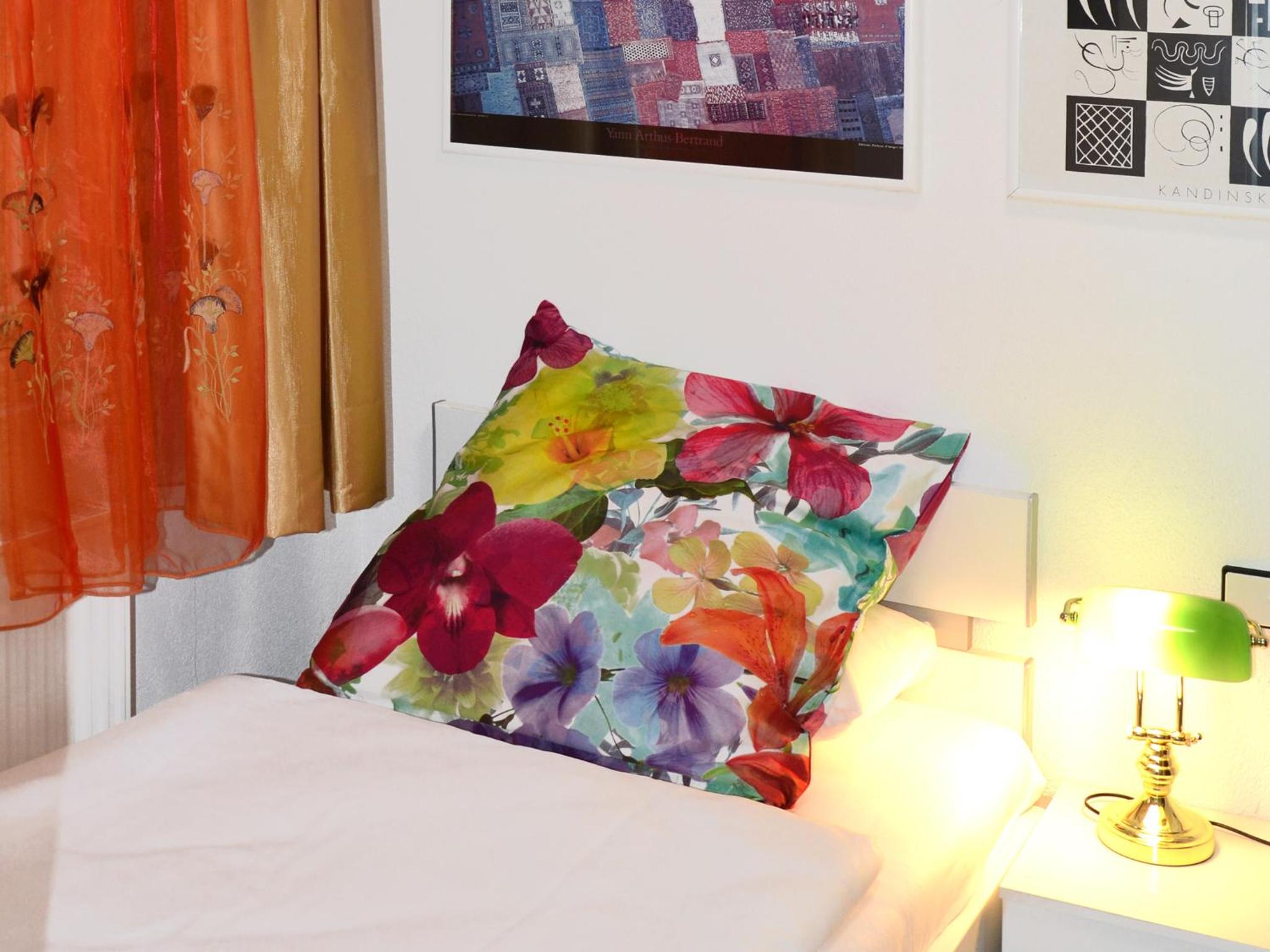Small Single Room with Shower photo 2