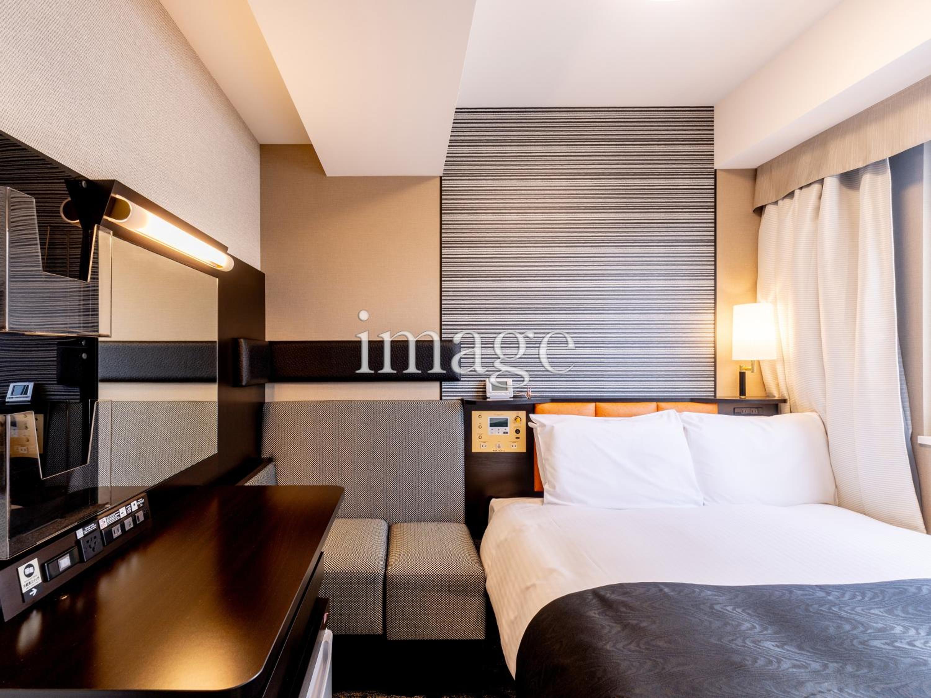 Cozy Room (1 Adult) - Non-Smoking