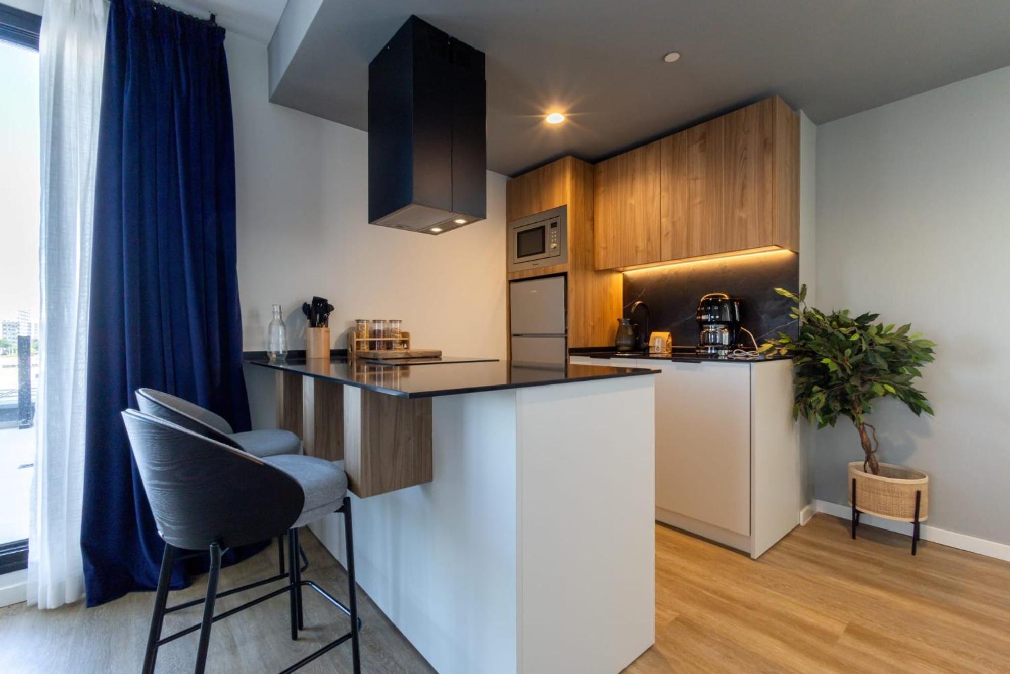 Apartment with Balcony