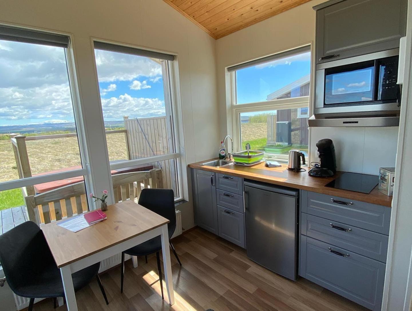 One-Bedroom House photo 2