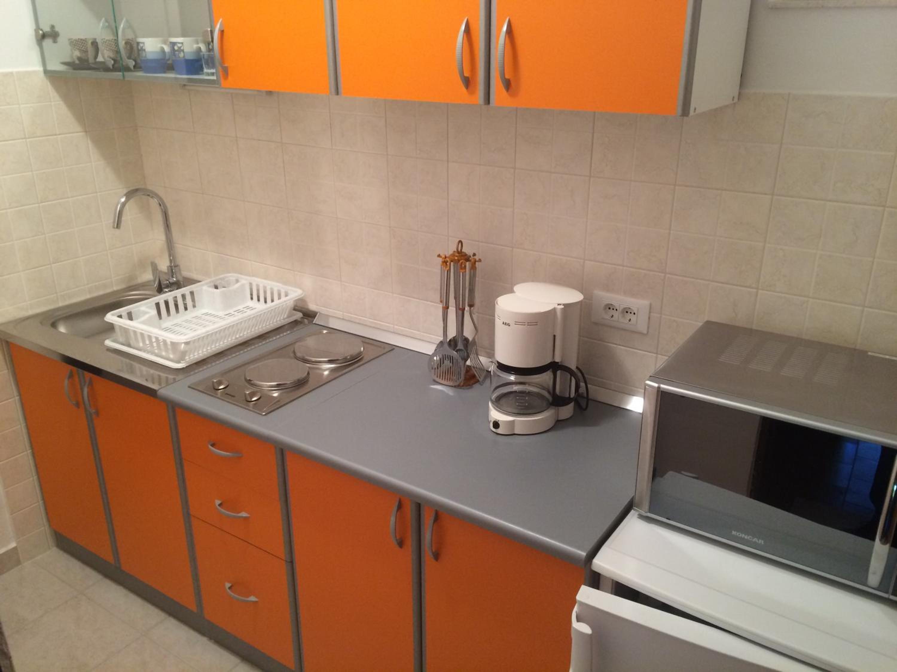 Two-Bedroom Apartment - Photo 18