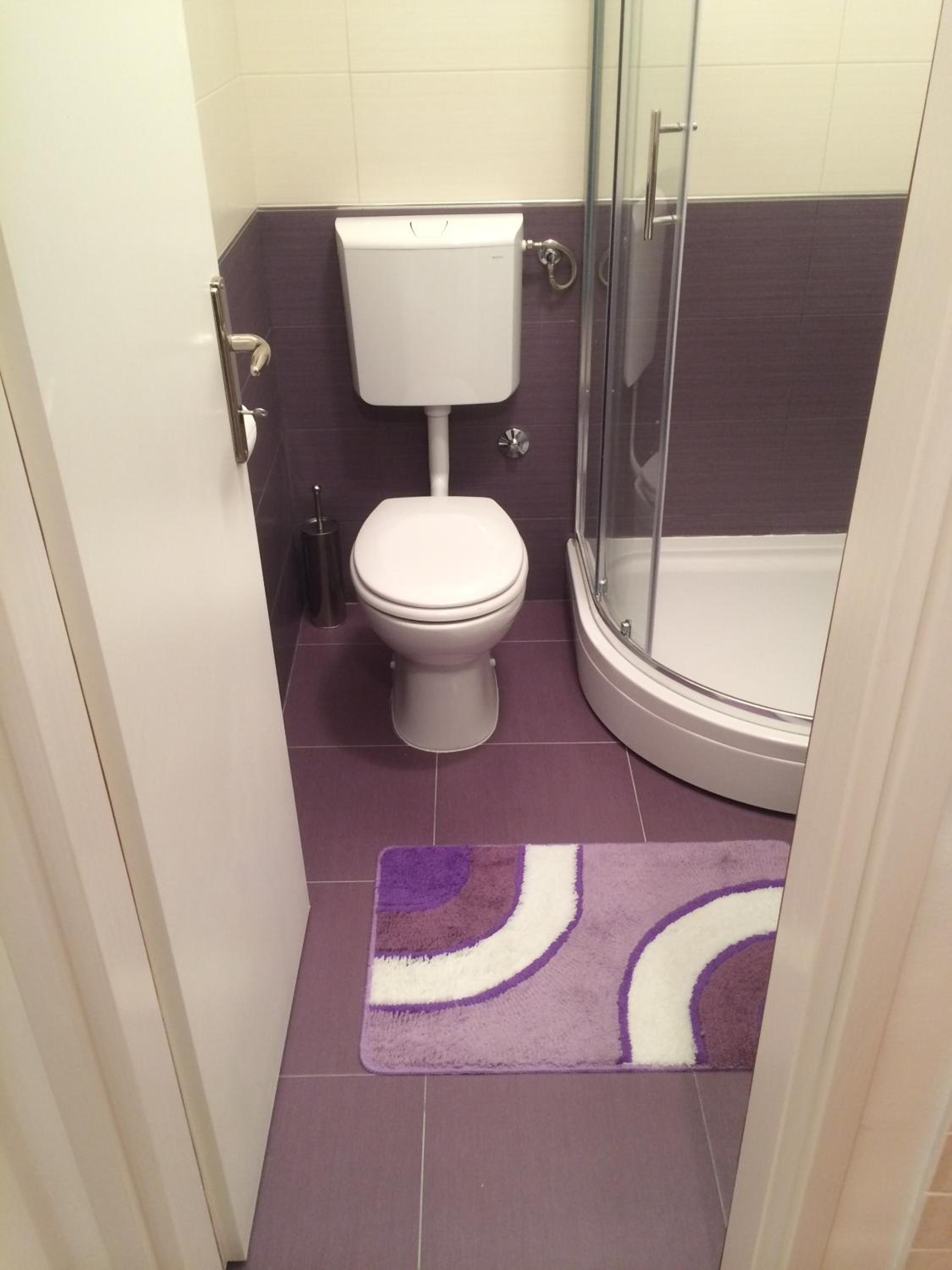 Two-Bedroom Apartment - Photo 15