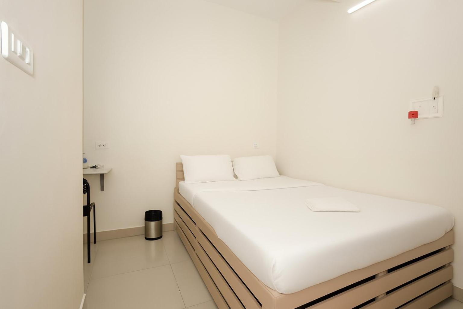 Small Double Room - Photo 1