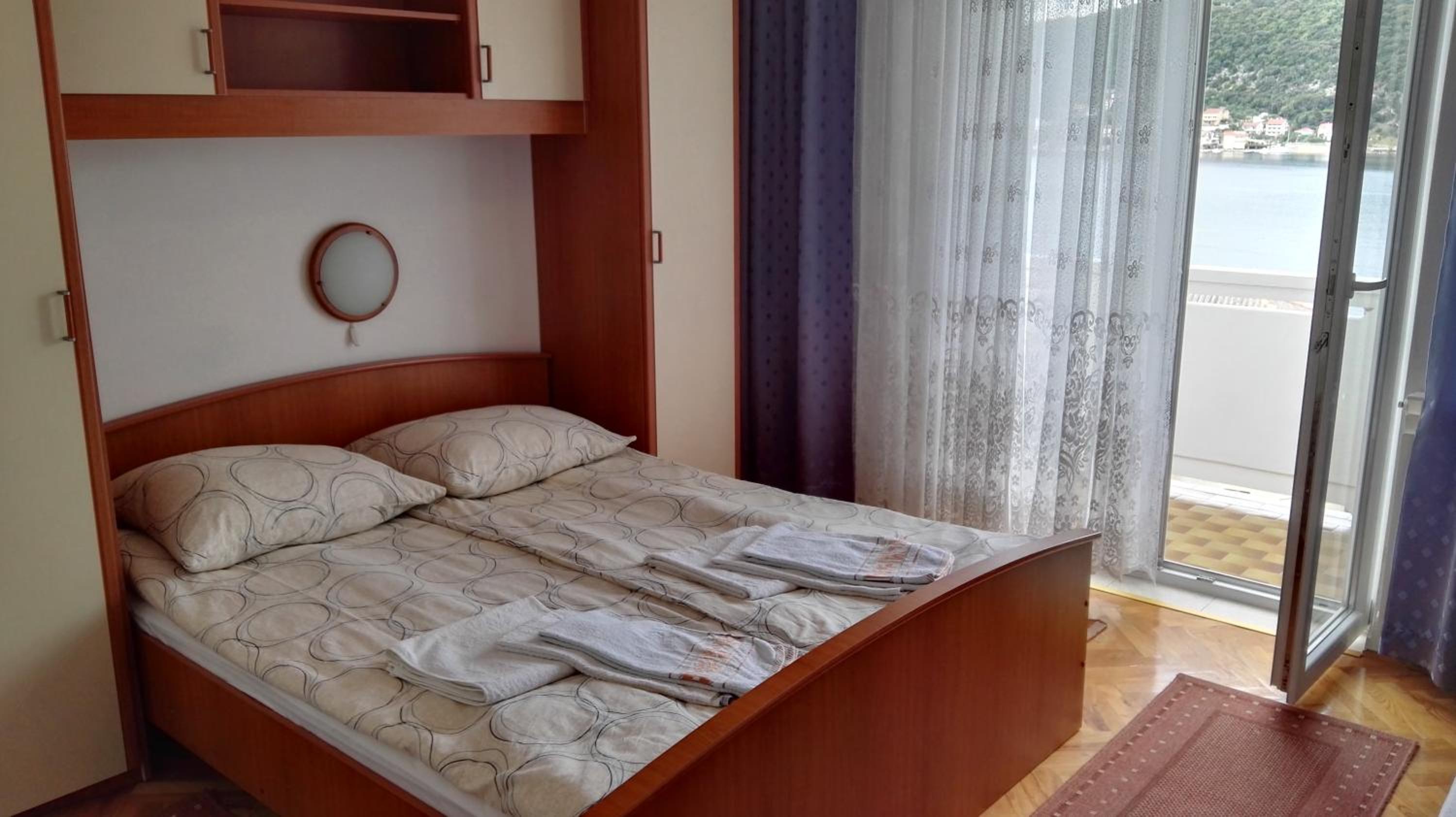 Studio Apartment with Sea View