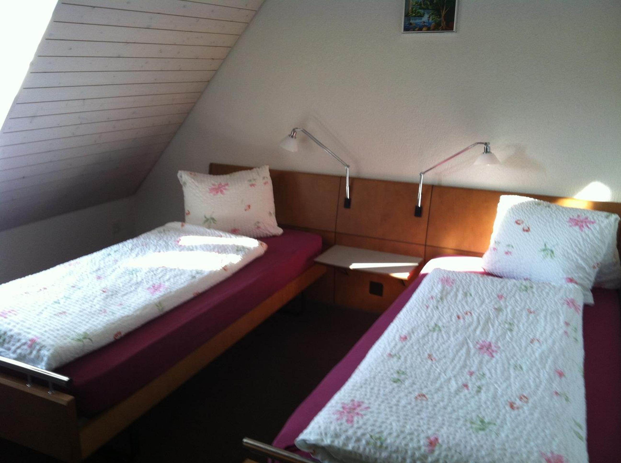 Standard Double Room - Photo 4