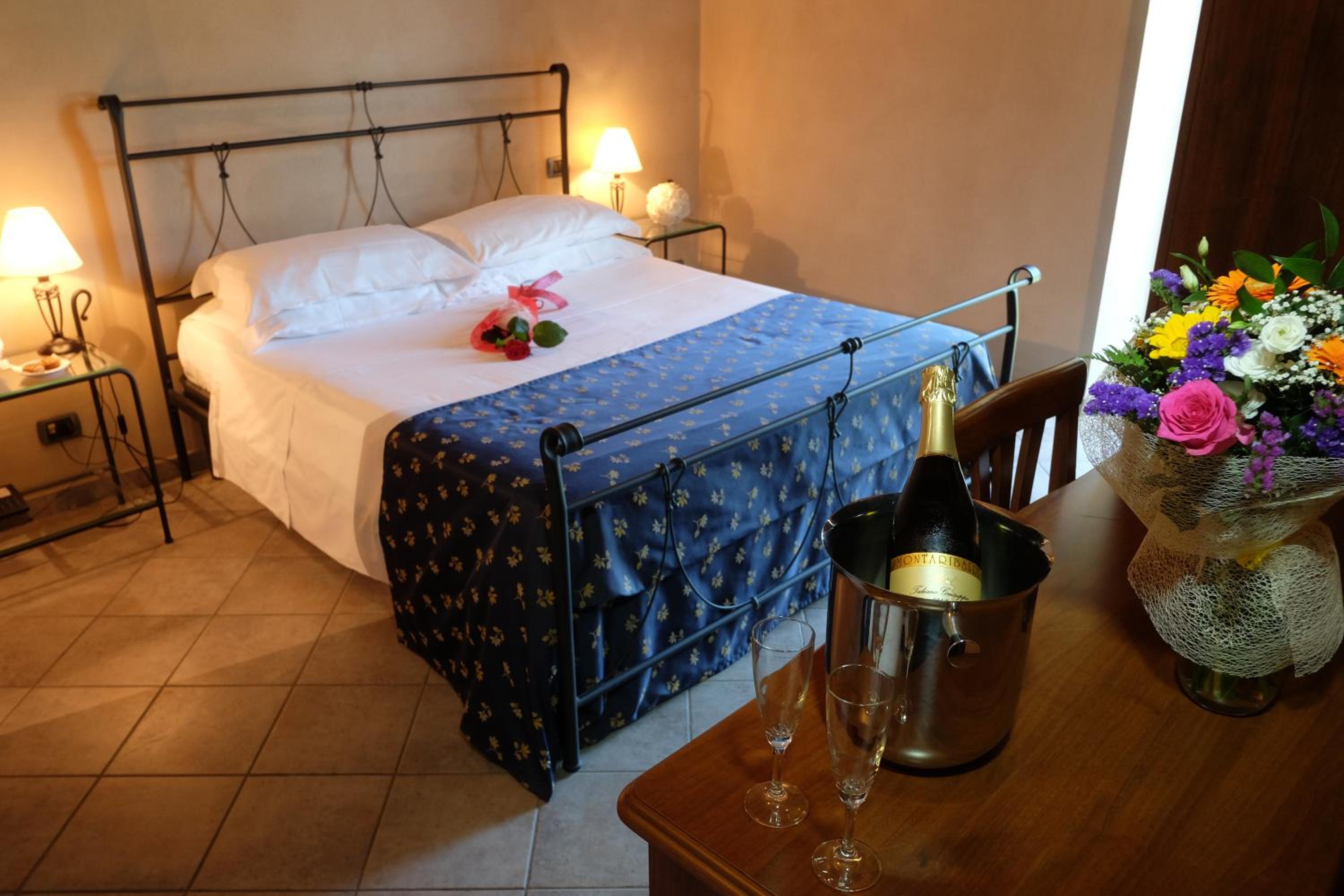Superior Double Room with Jacuzzi