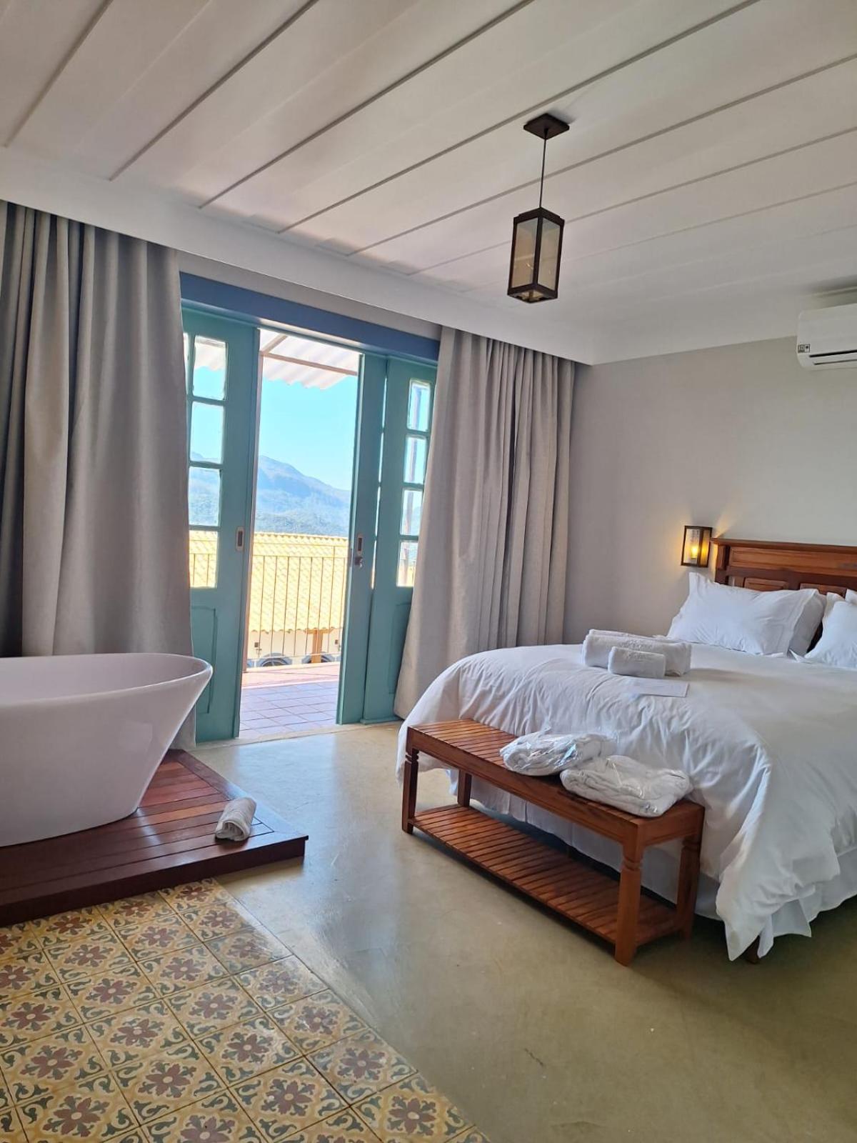 Premium Quadruple Room