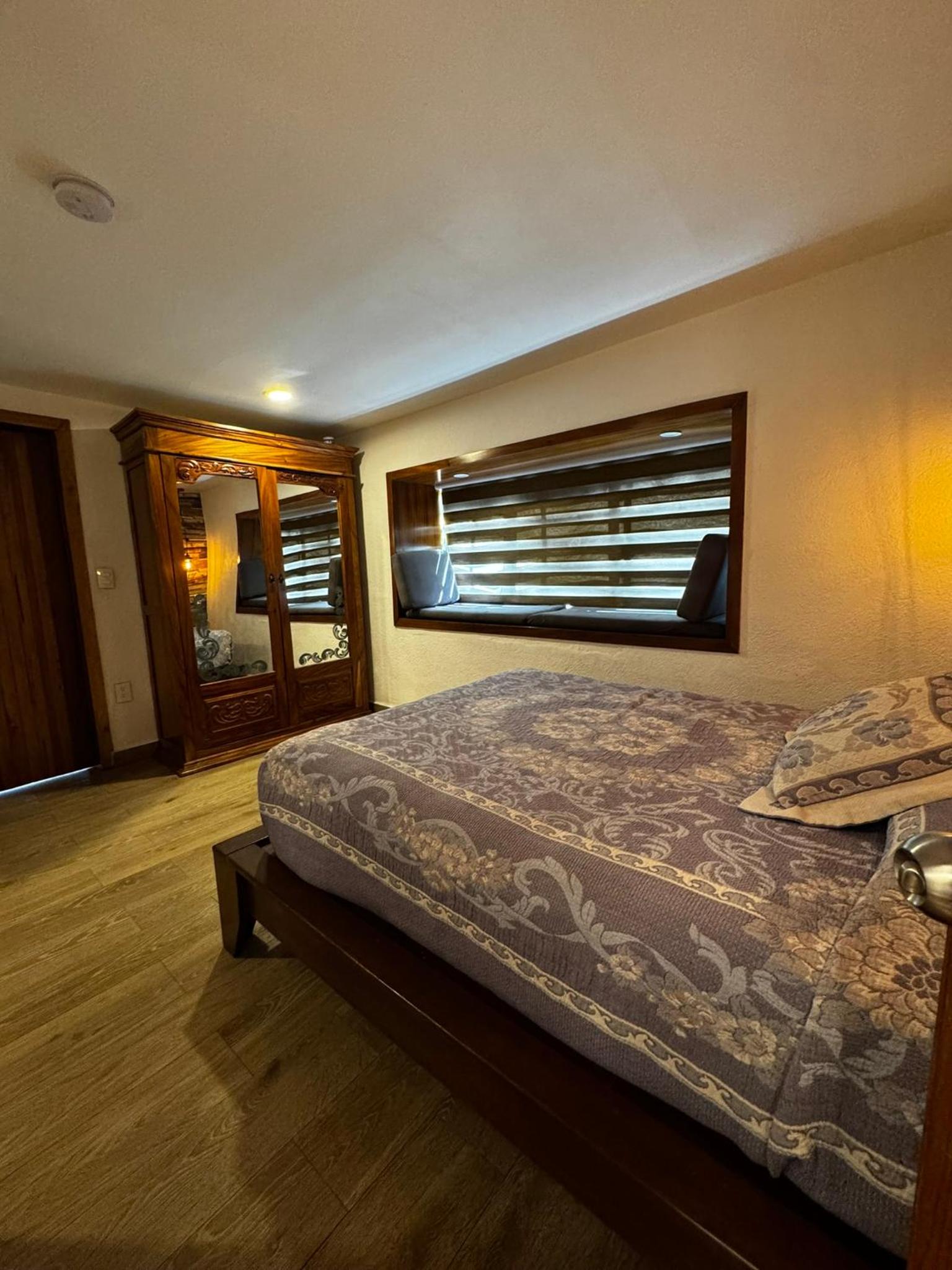 Budget Double Room photo 2