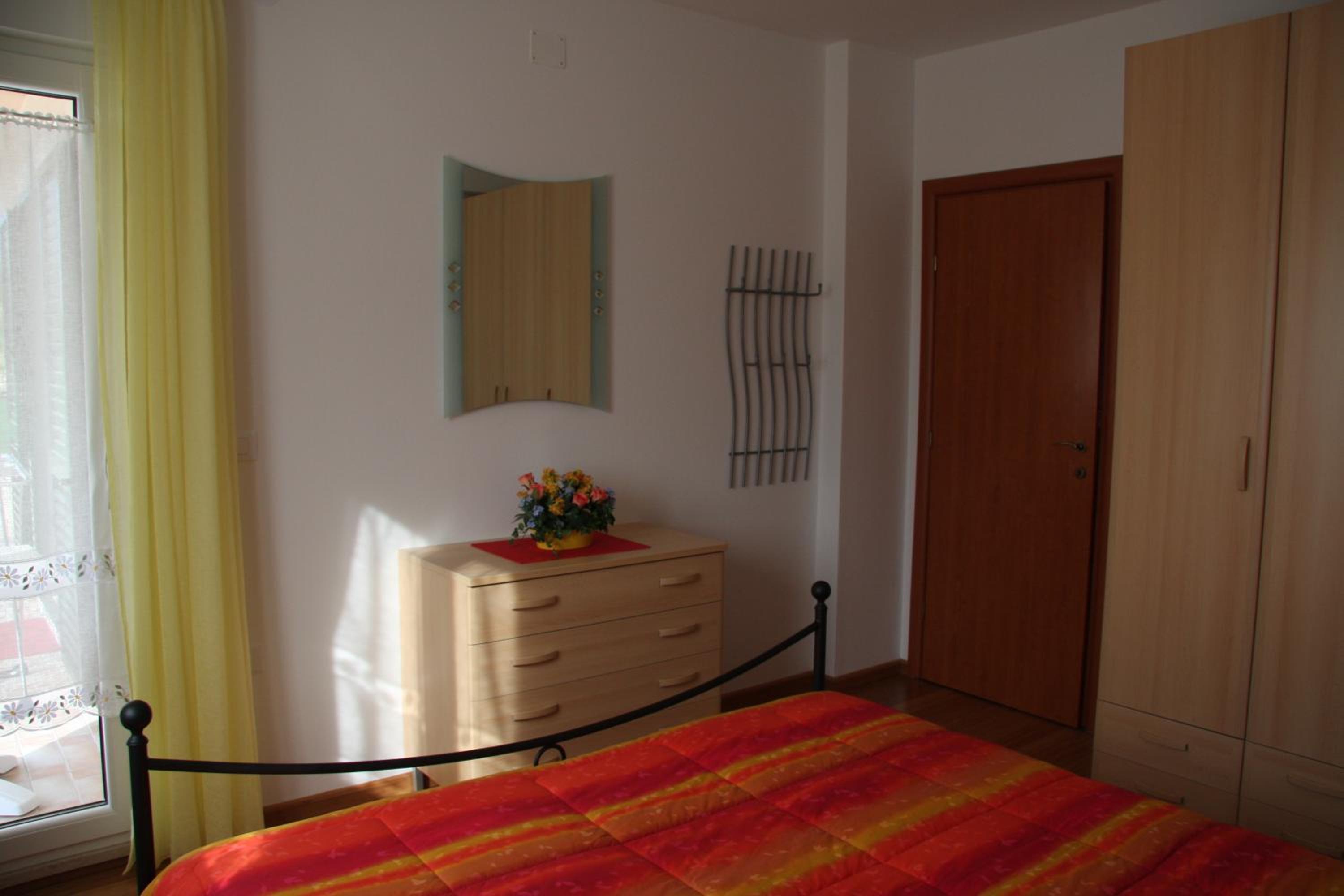 Apartment - Ground Floor photo 3