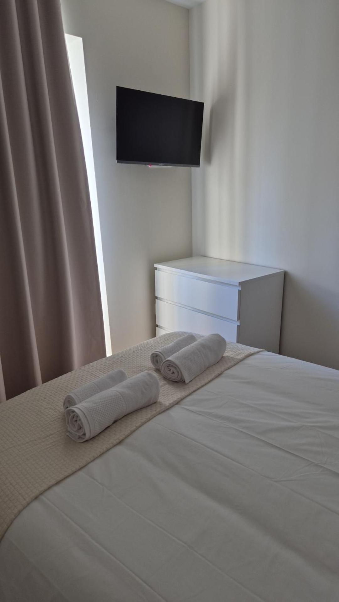 Double Room with Private Bathroom photo 1