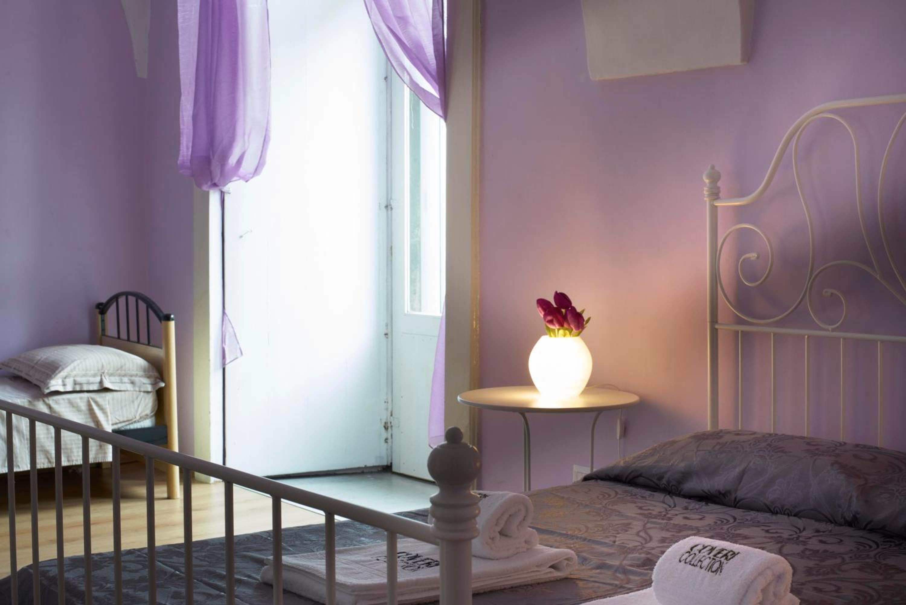 Quadruple Room - Photo 11