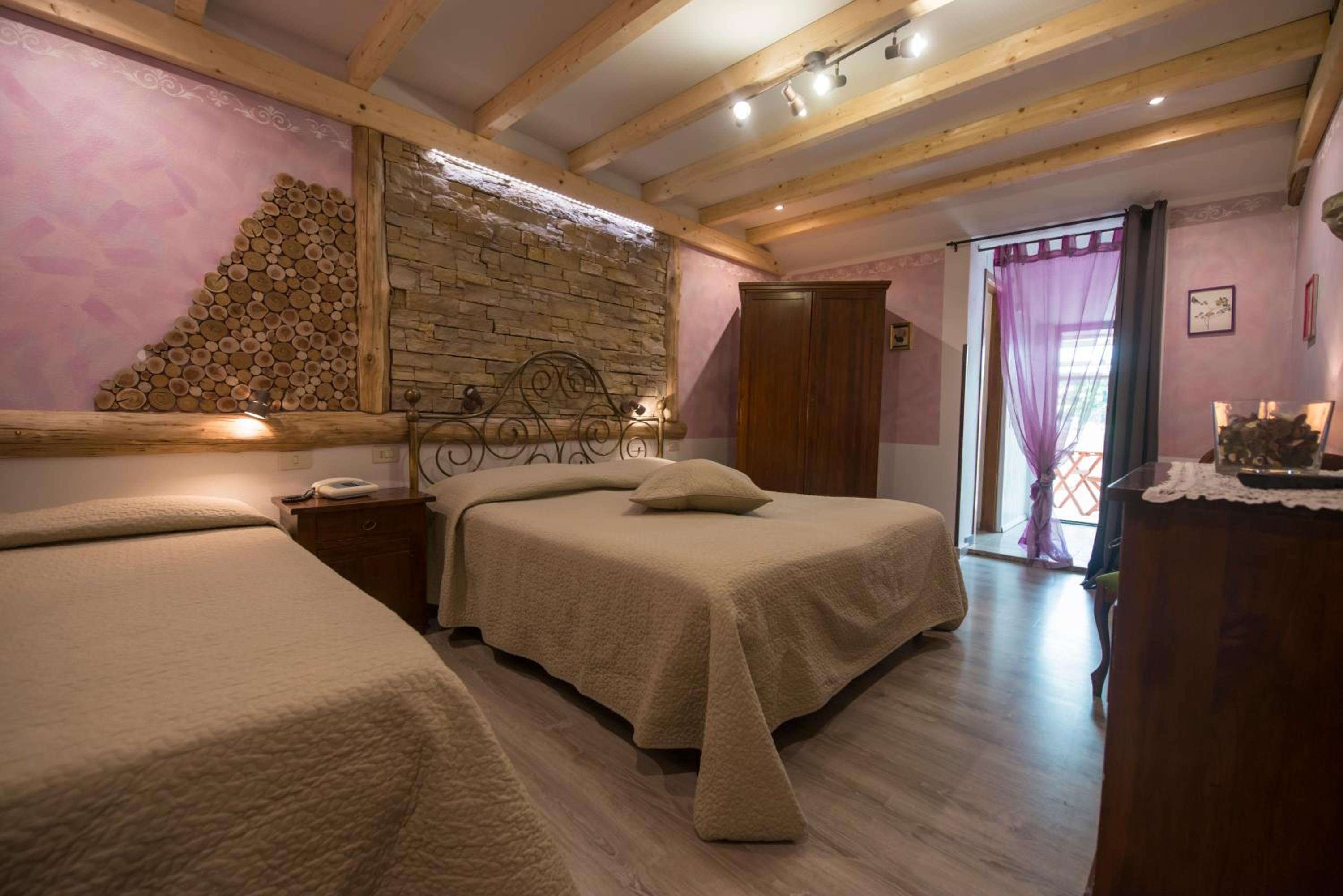 Triple Room photo 3