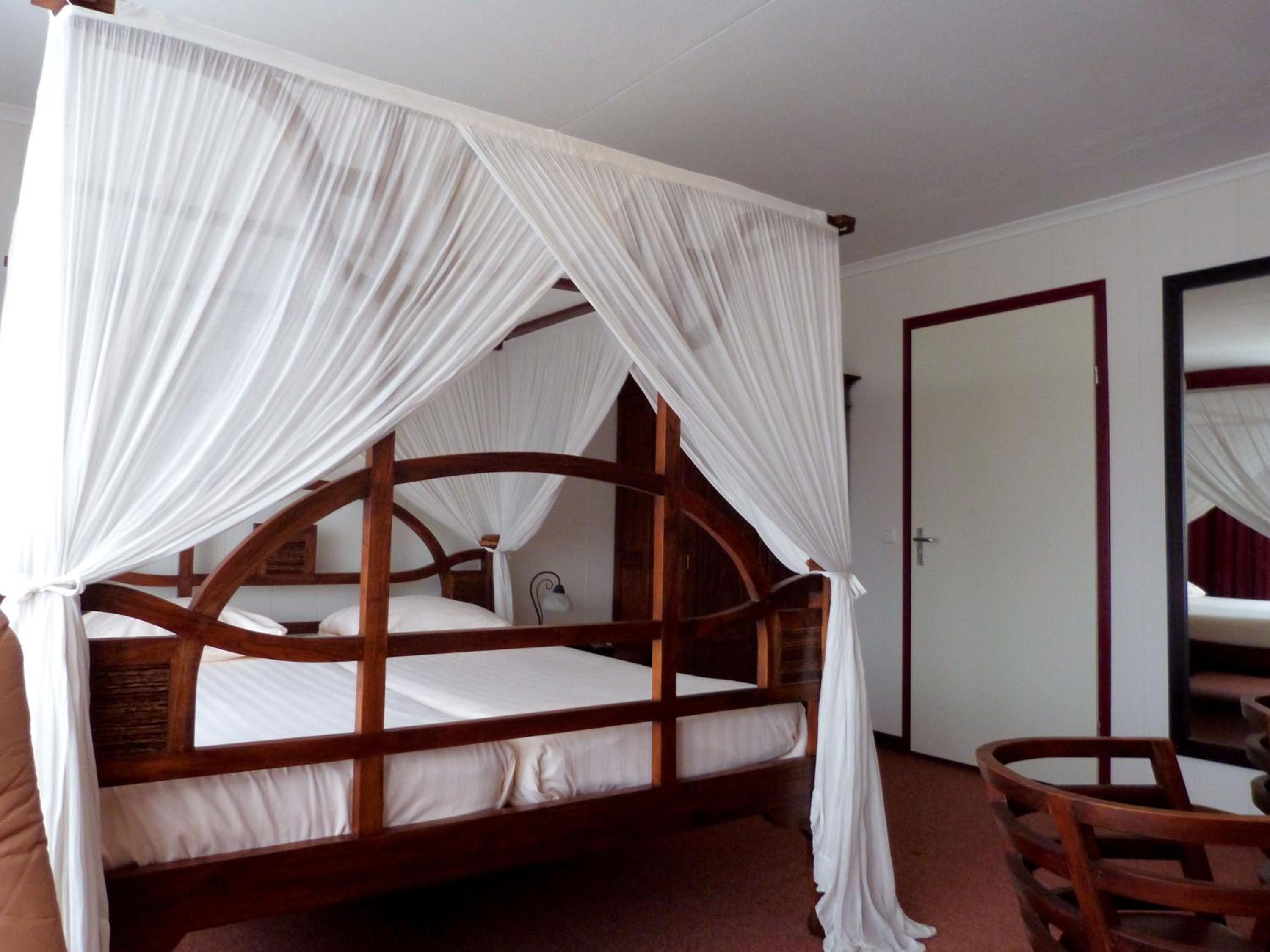Family Suite (5 Adults) - Photo 2