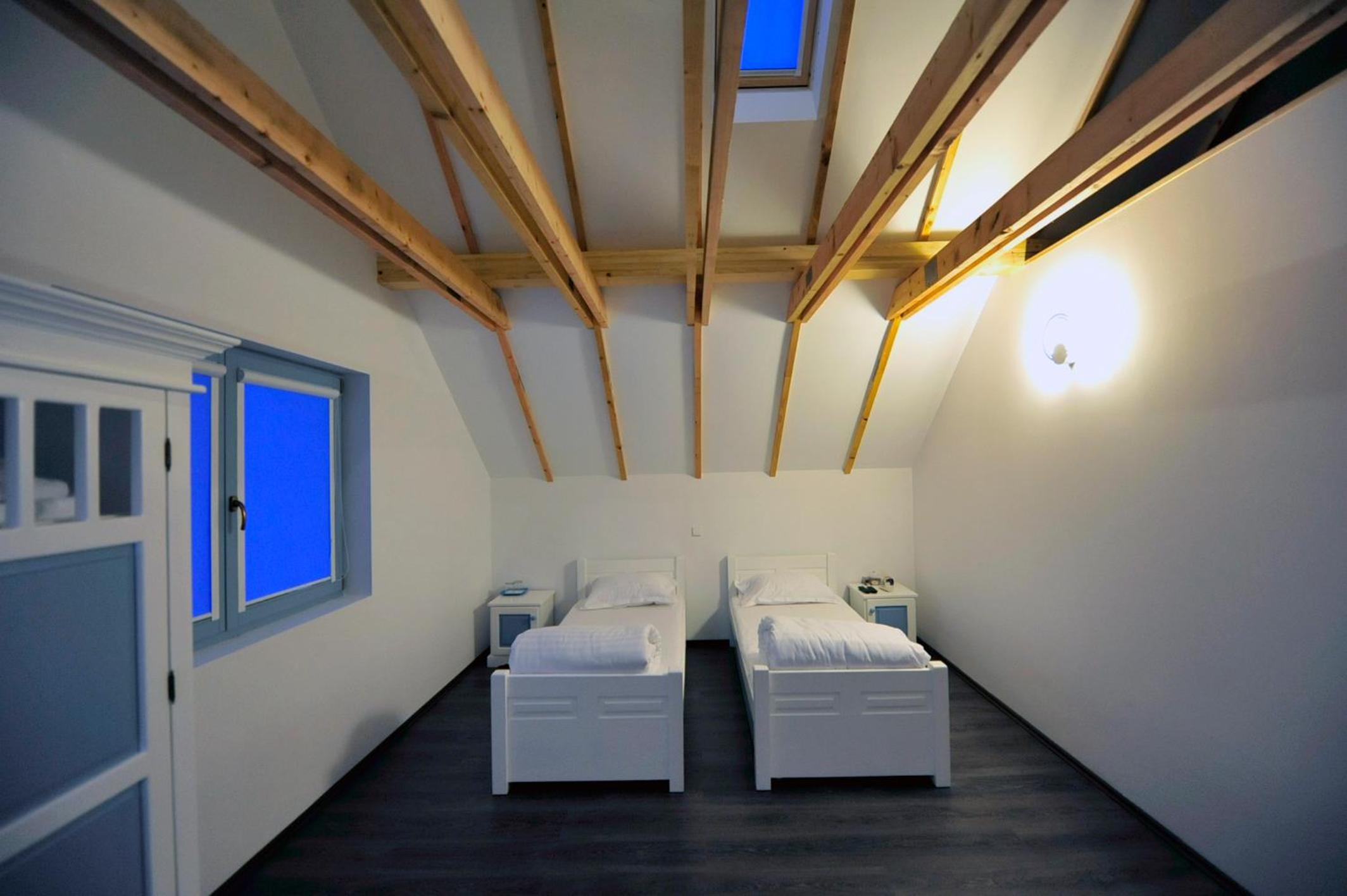 Twin Room - Photo 48