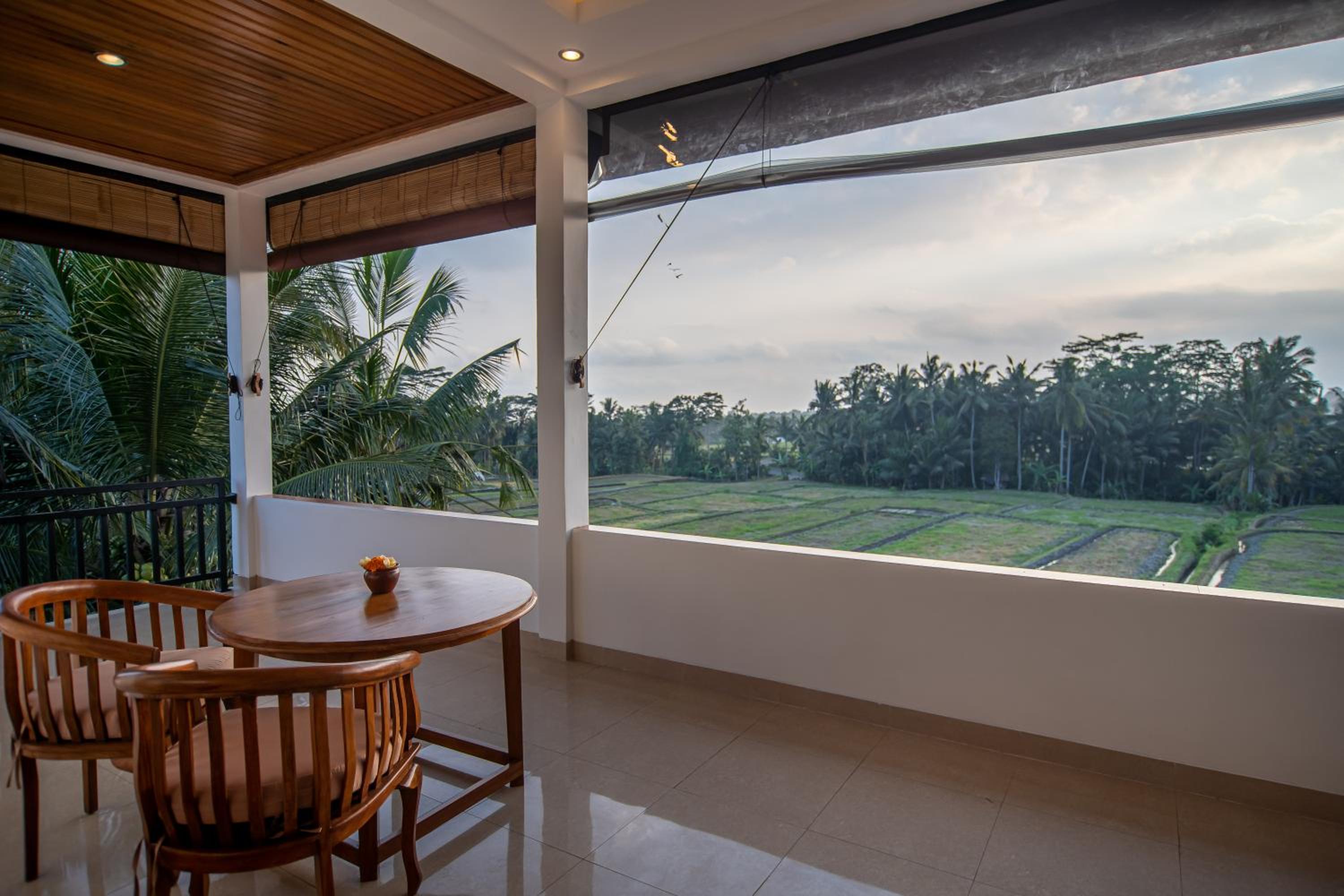 Deluxe Room with Balcony and Rice Field View