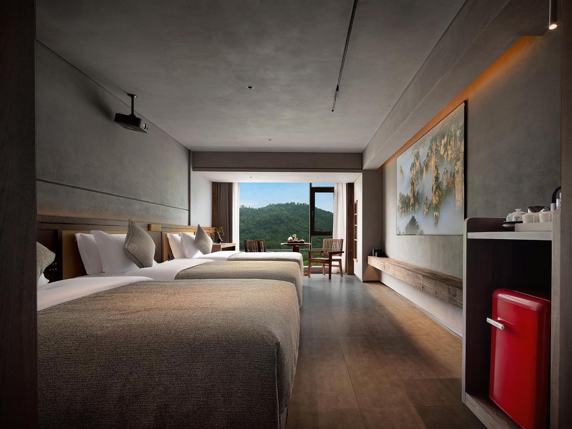 Triple Room with Mountain View