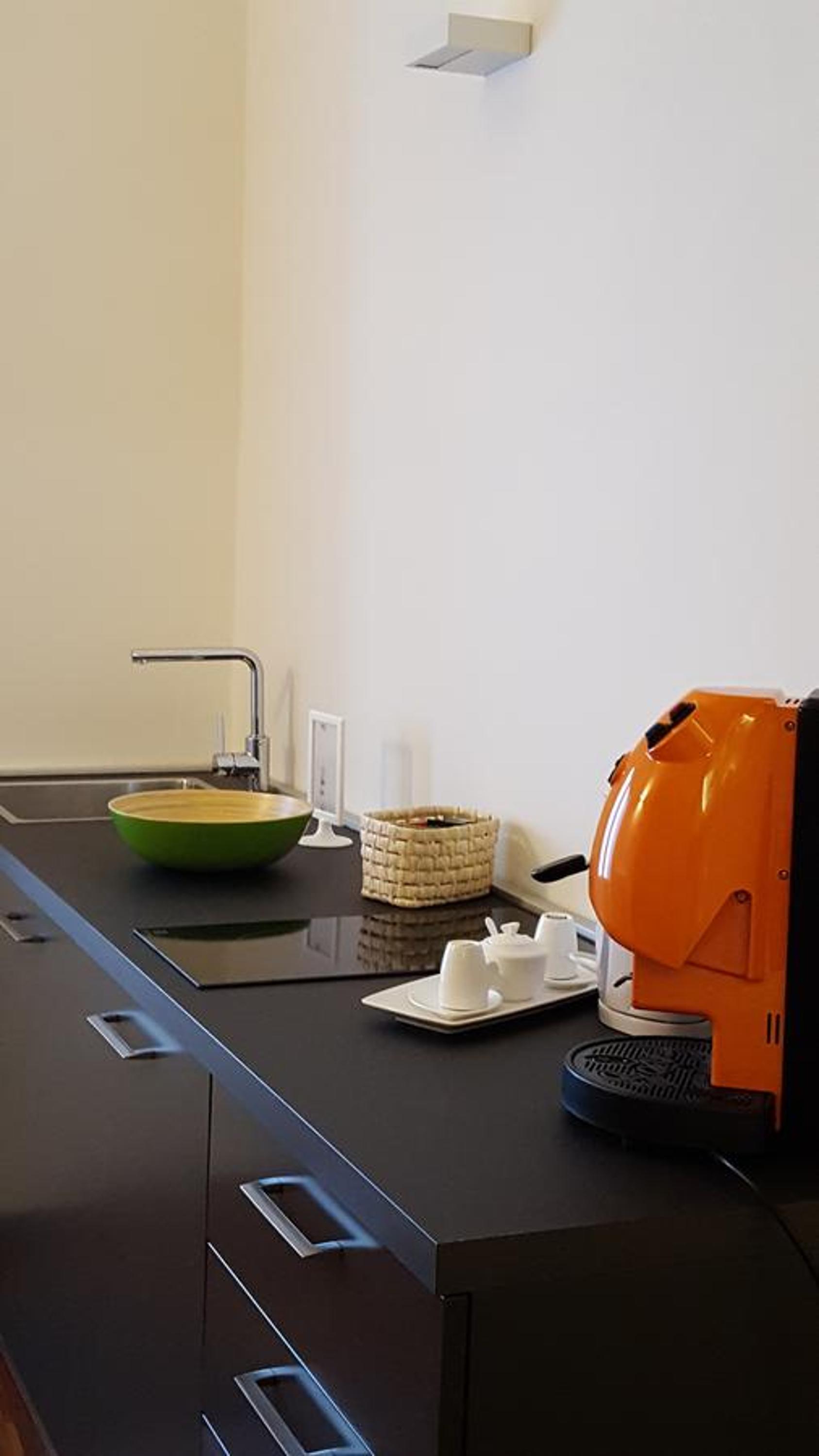 One-Bedroom House - Photo 10