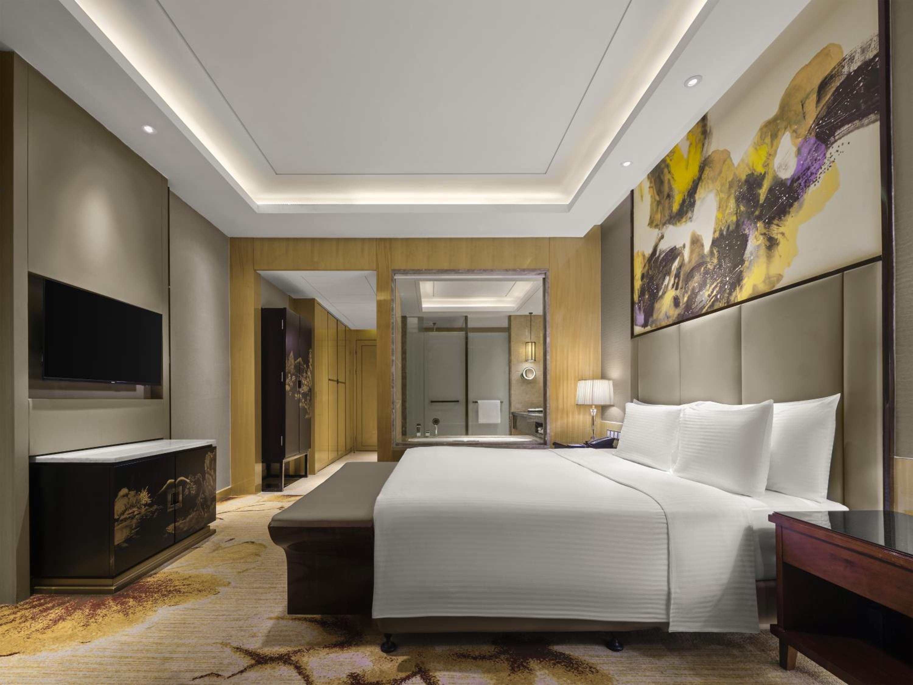 Grand Deluxe View King Room photo 3