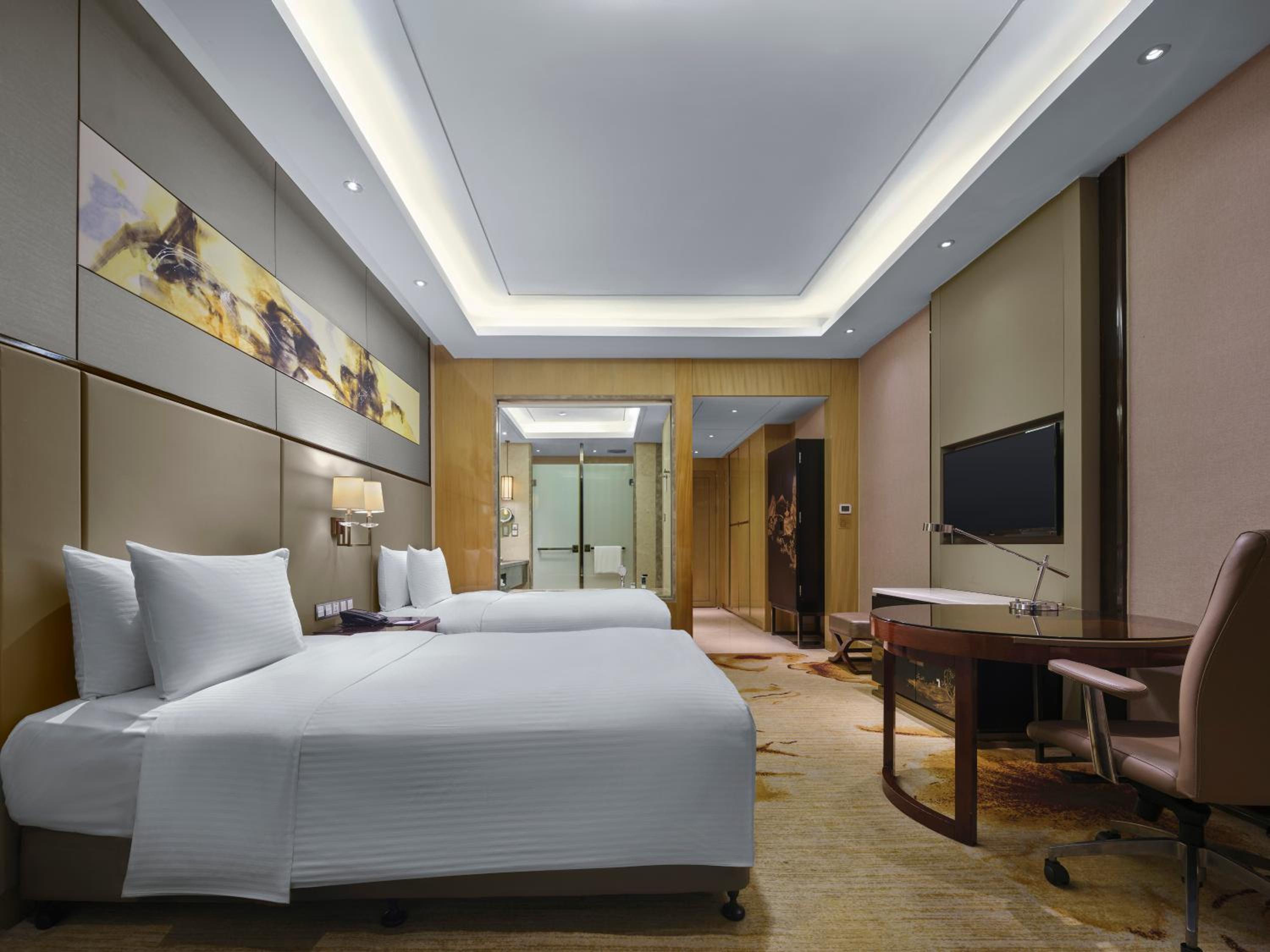Deluxe Twin Room photo 3