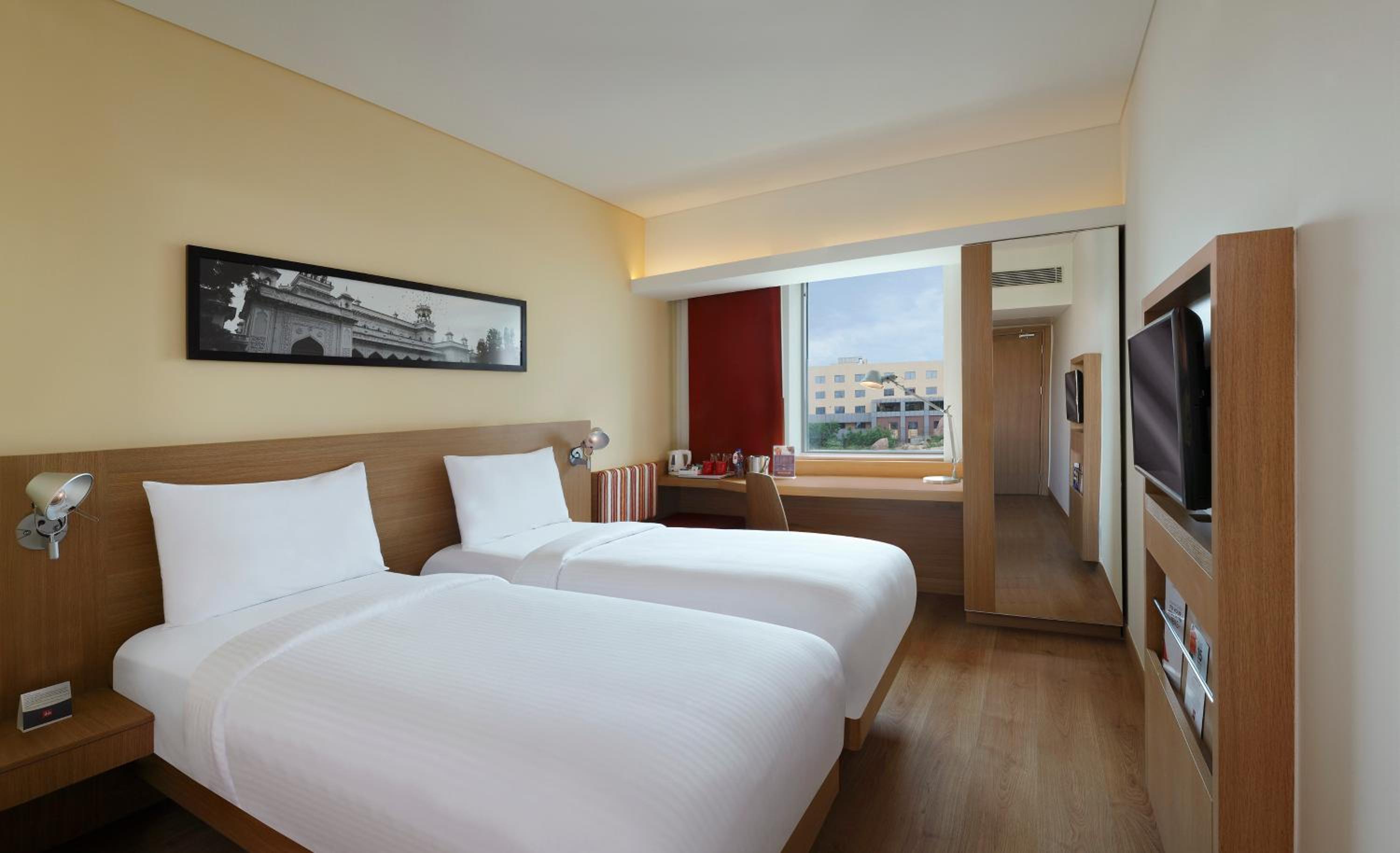Standard Twin Room with Extra benefits