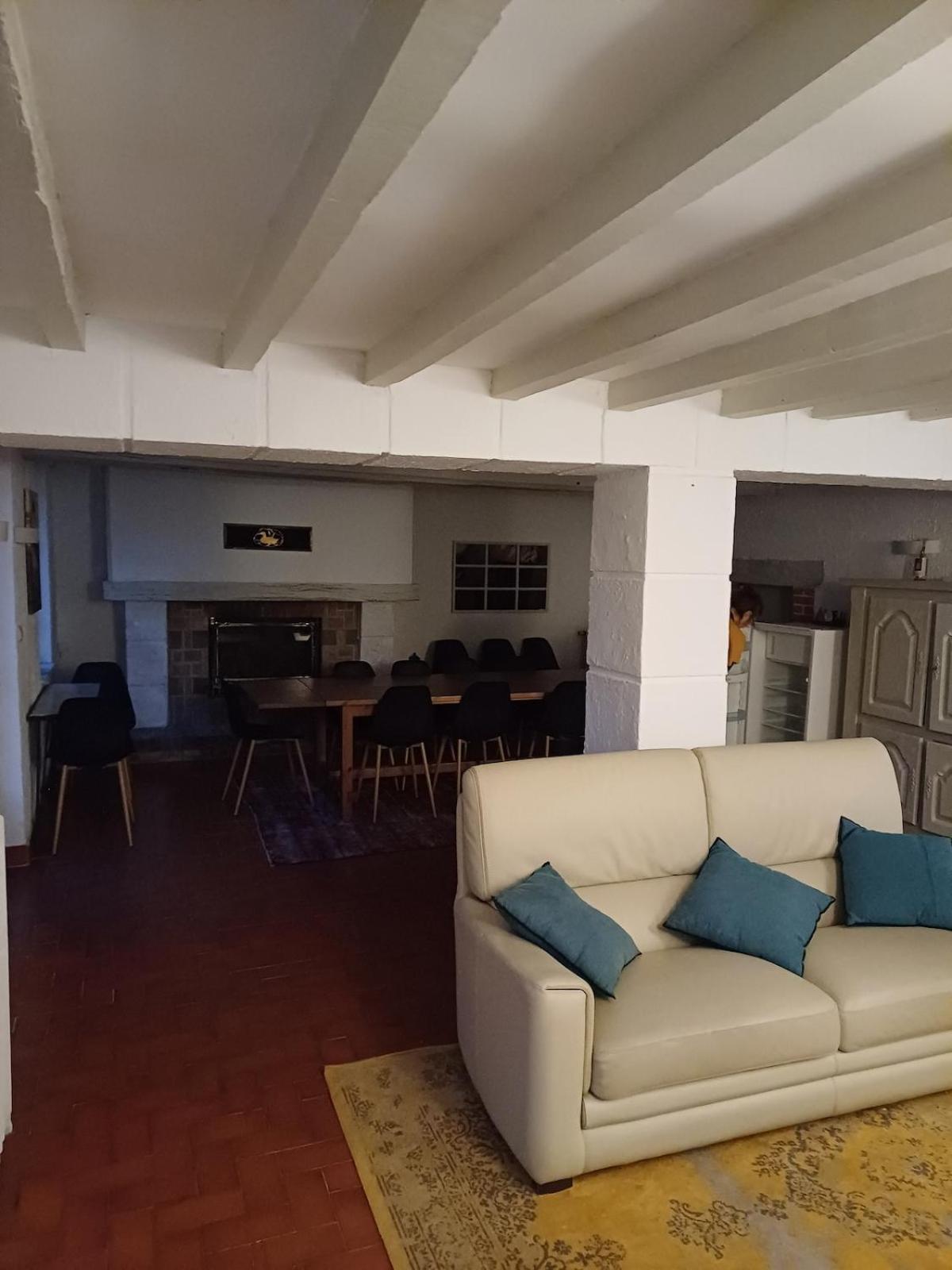 Villa photo 3