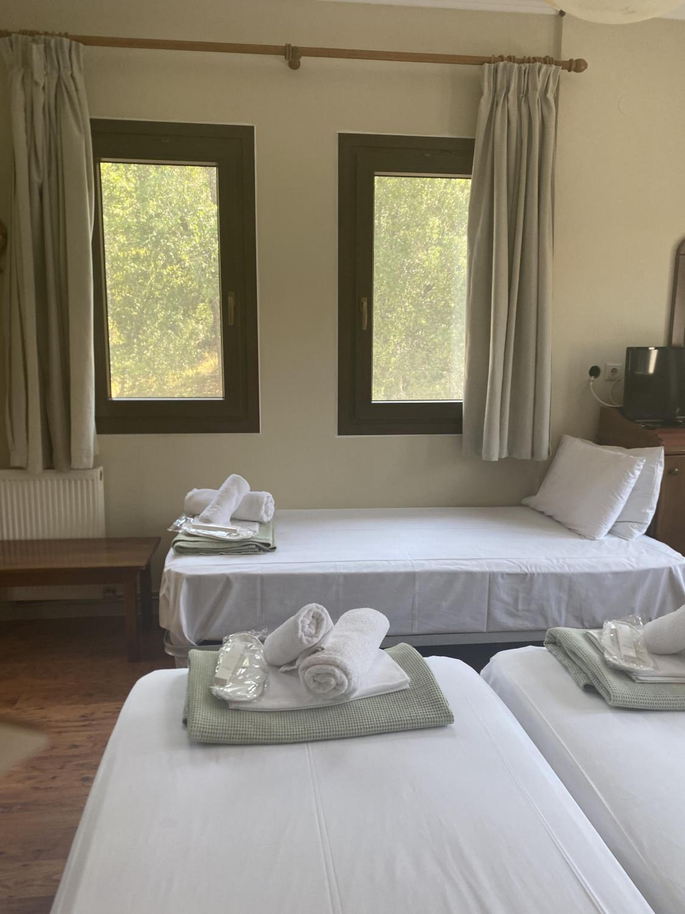 Quadruple Room with Mountain View