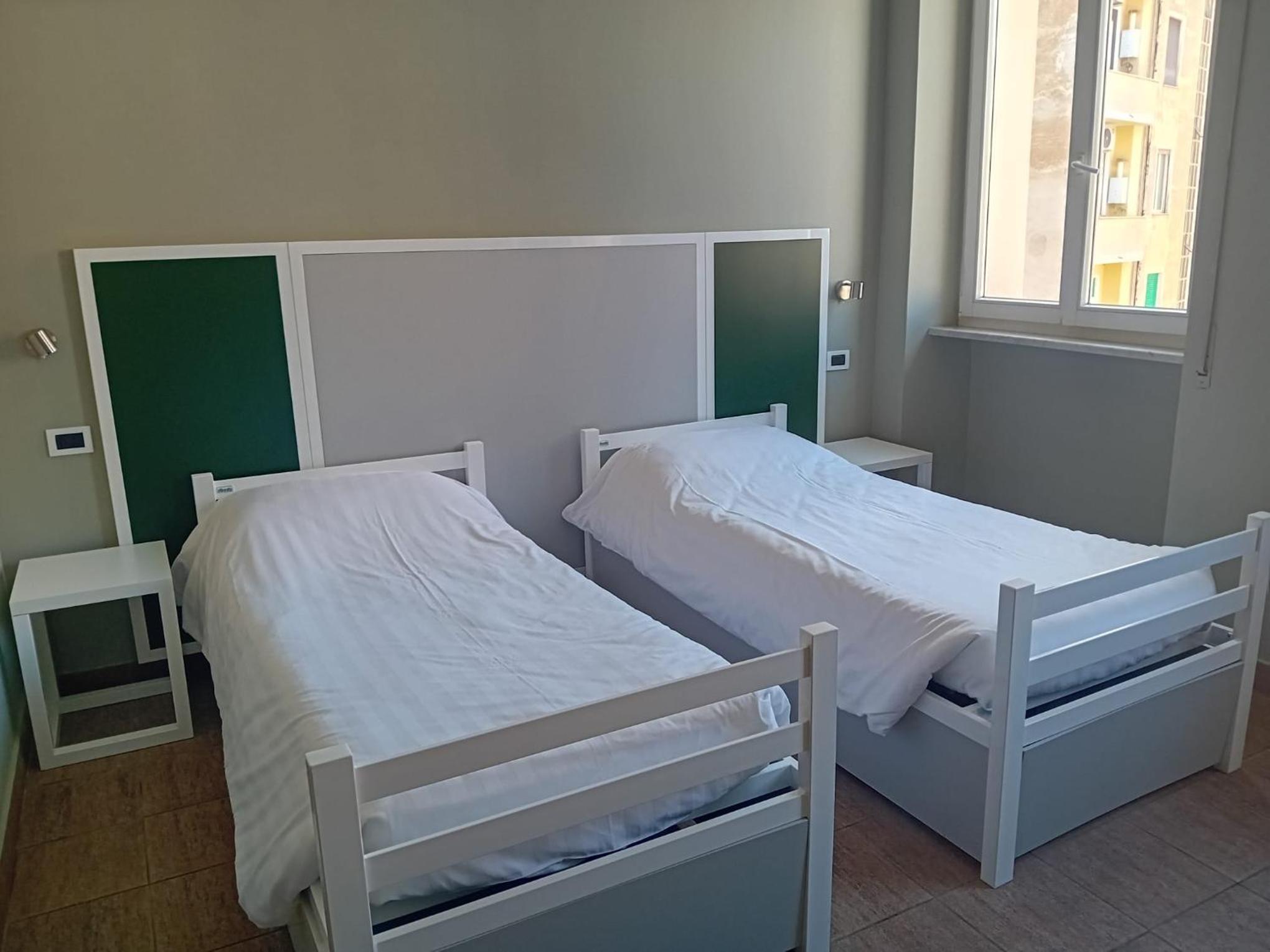 Single Bed in Mixed Dormitory Room photo 1