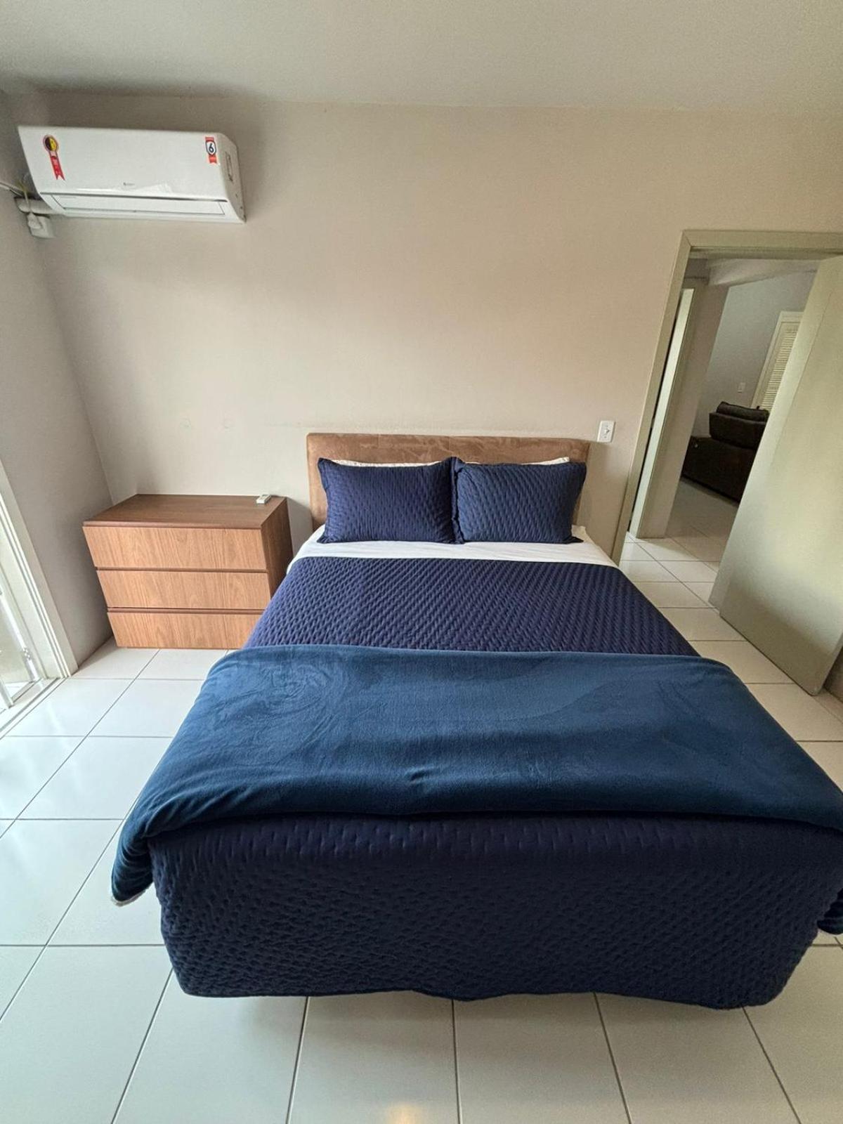 Two-Bedroom Apartment with Balcony - Photo 2