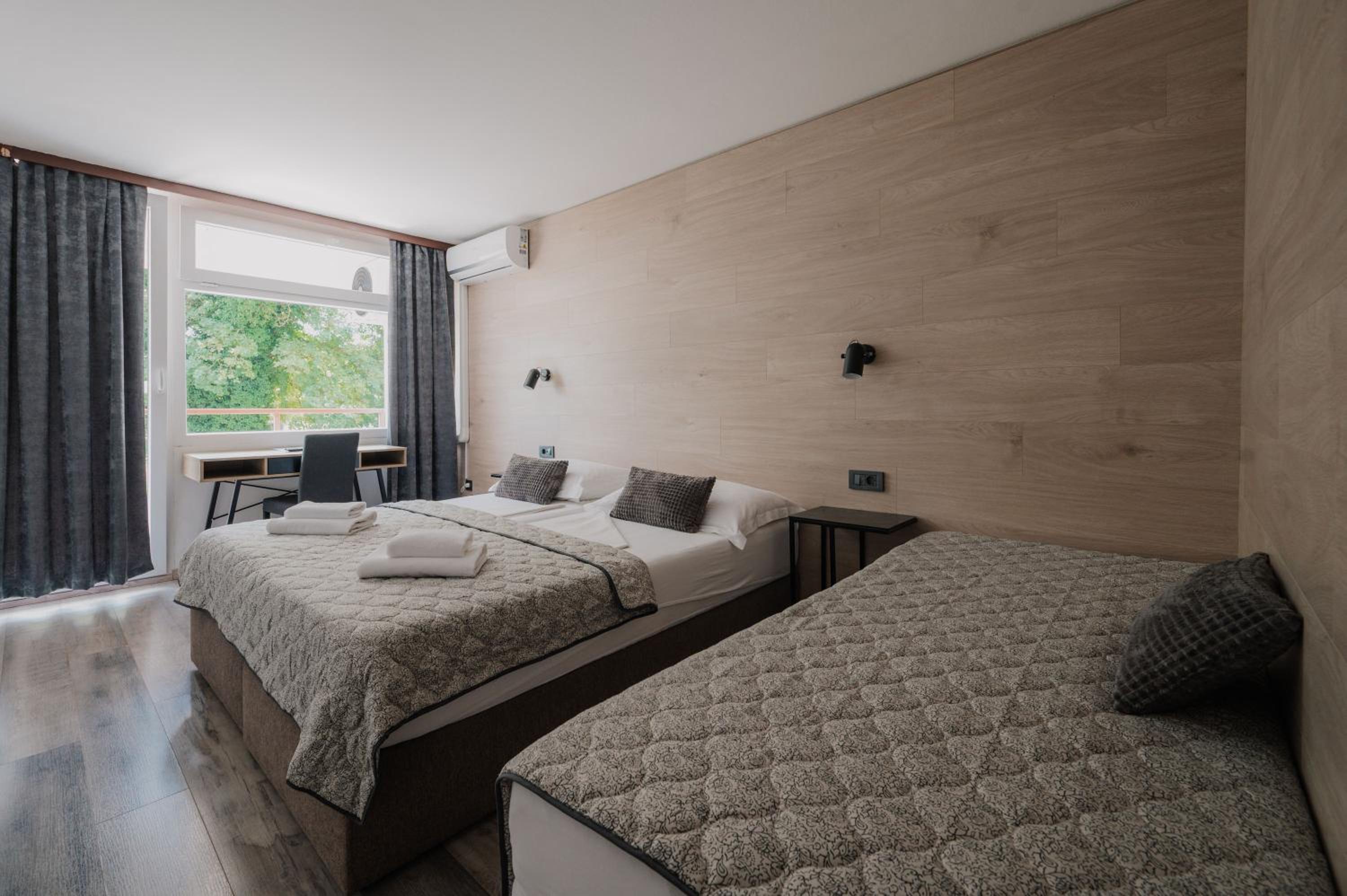 Double or Twin Room with Terrace