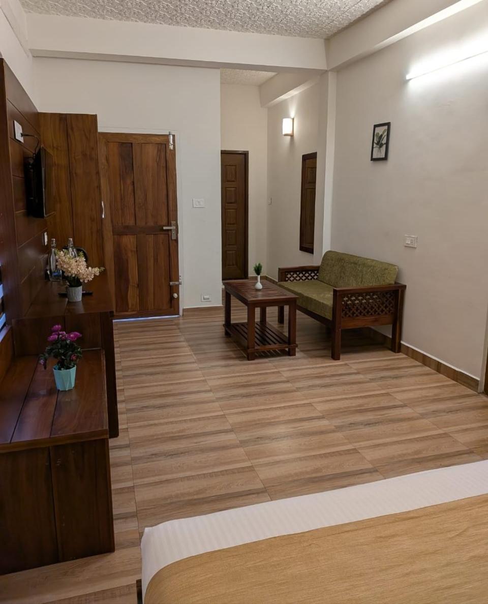 Standard Double Room with Fan photo 1