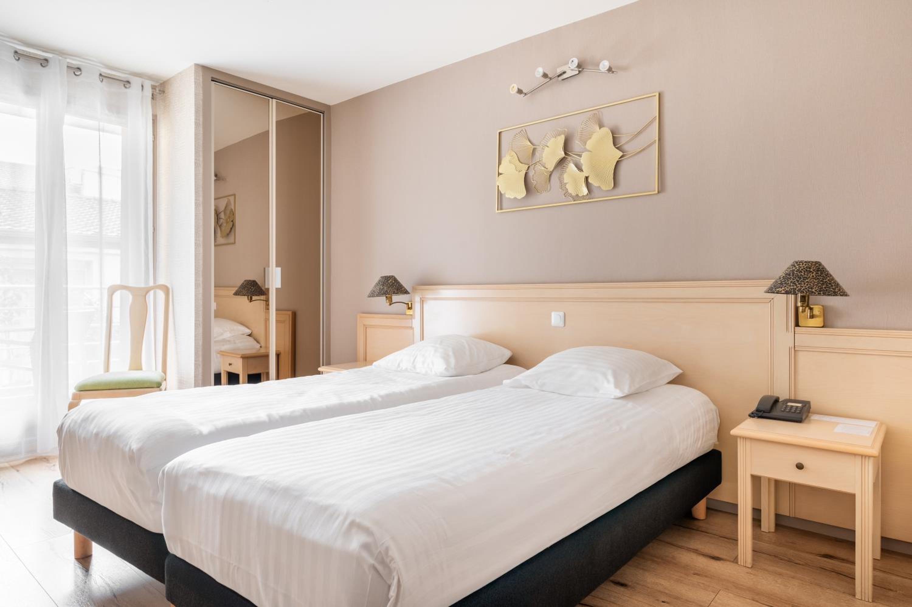 Classic Quadruple Room - Photo 1
