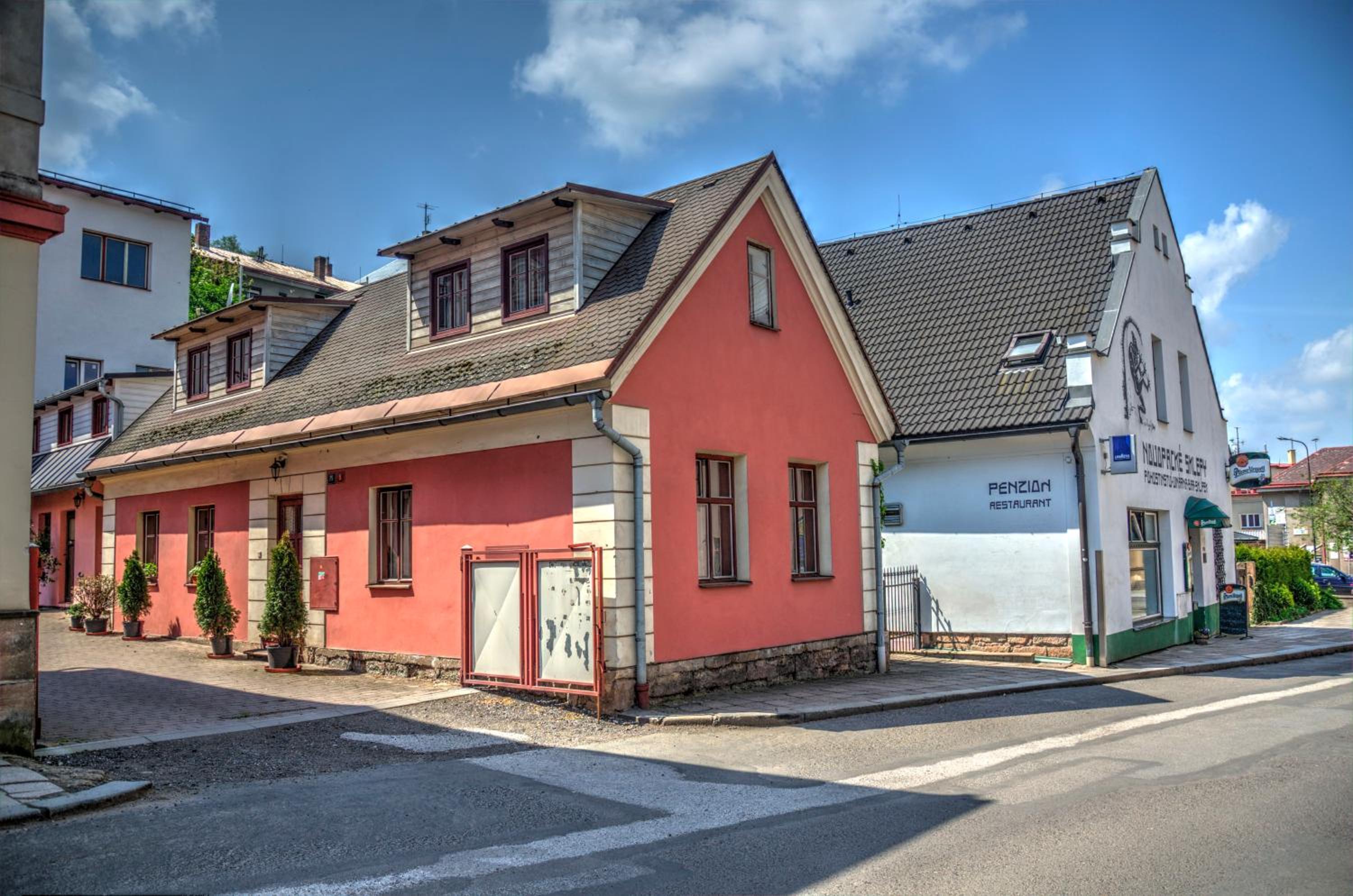 Four-Bedroom House photo 1
