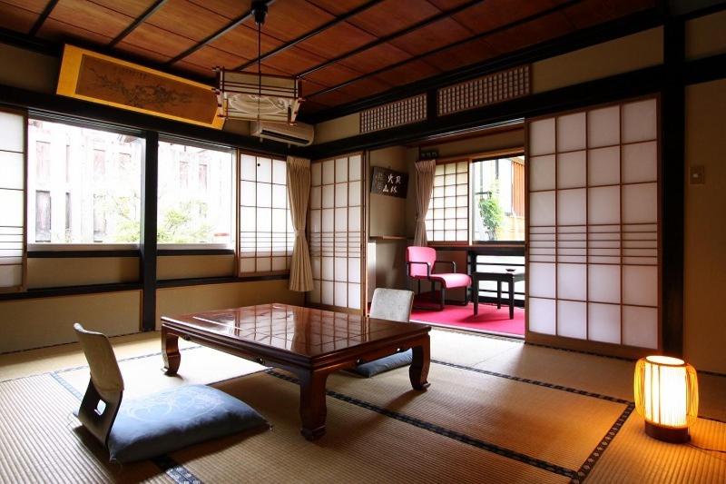Japanese-Style Room with Shared Bathroom and Private Toilet photo 1
