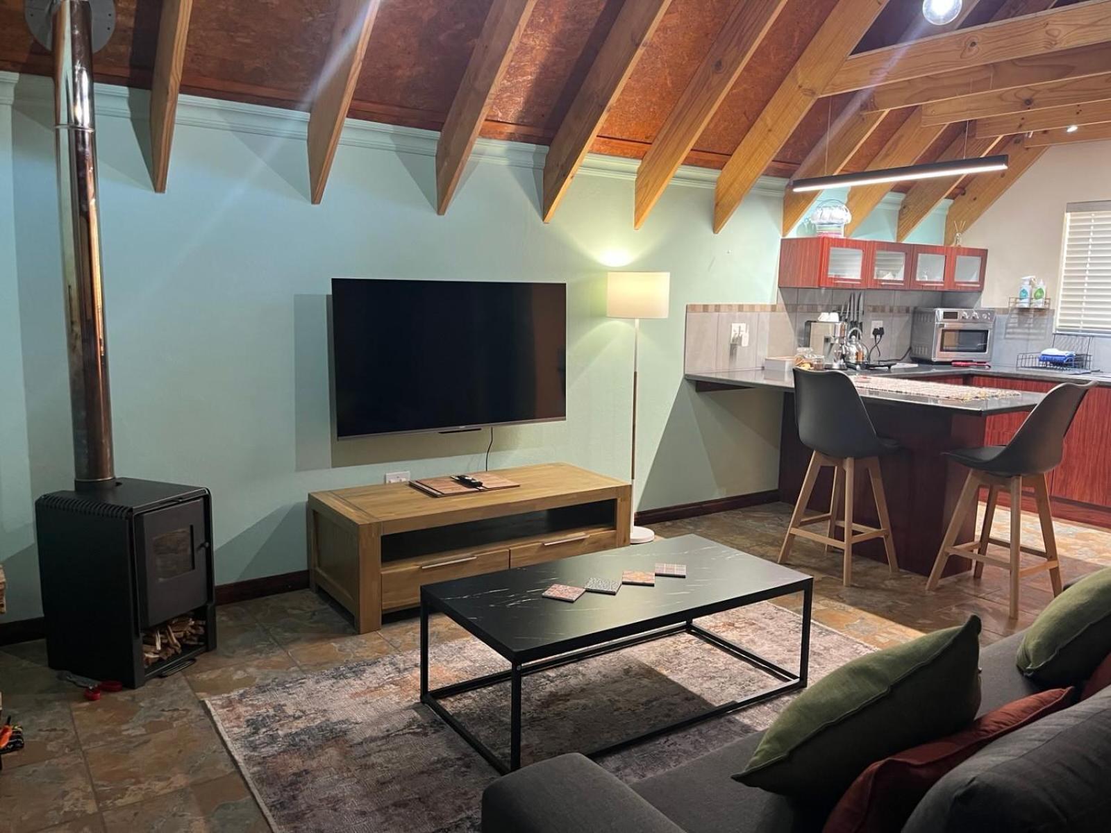 Deluxe King Studio - Photo 6