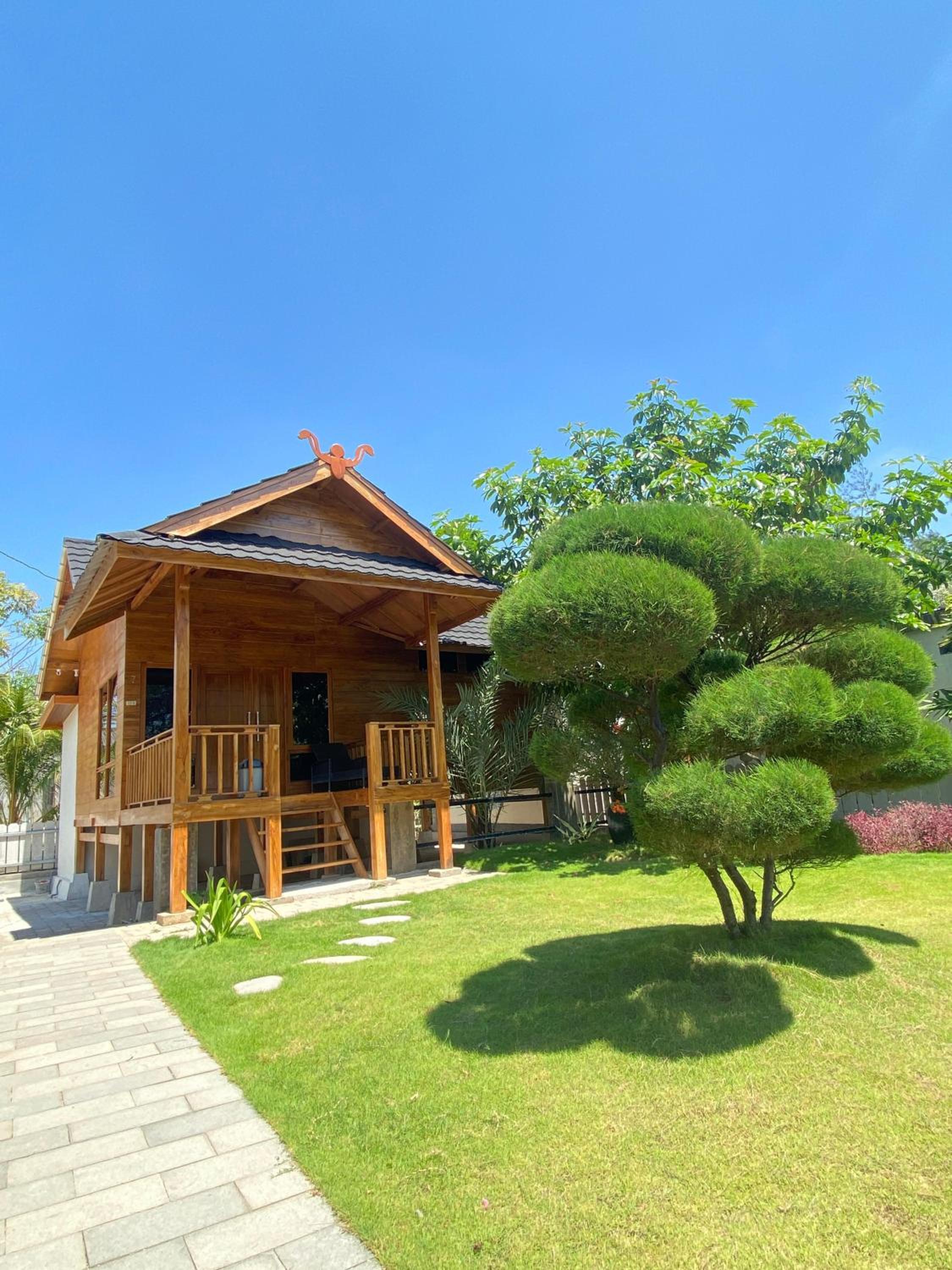 Villa with Sea View