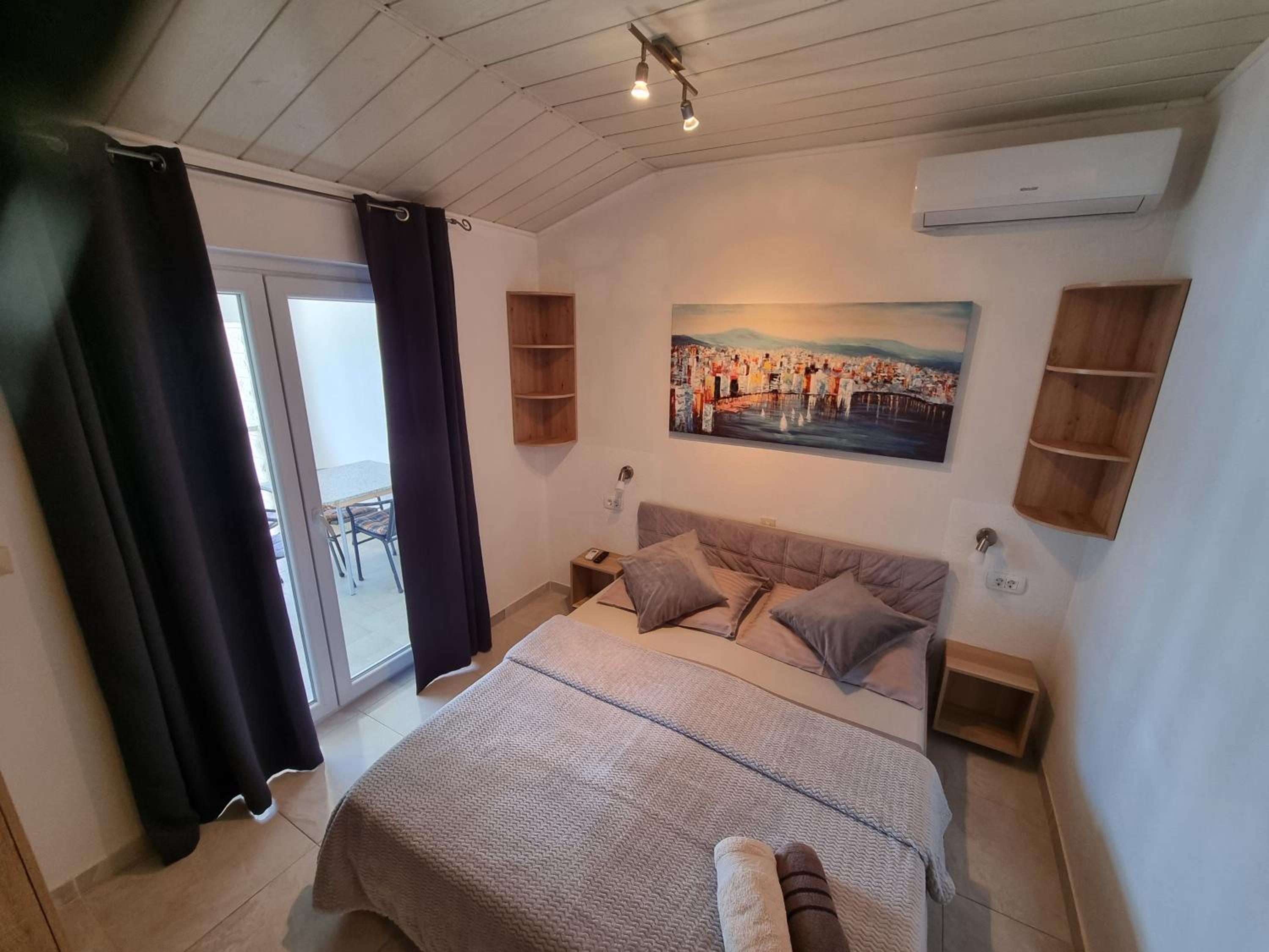 Double Room with Balcony and Sea View