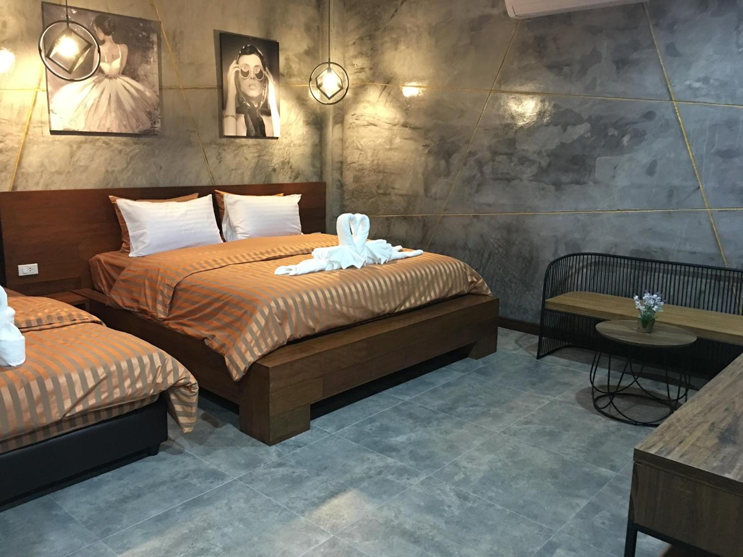 Basic Triple Room photo 3
