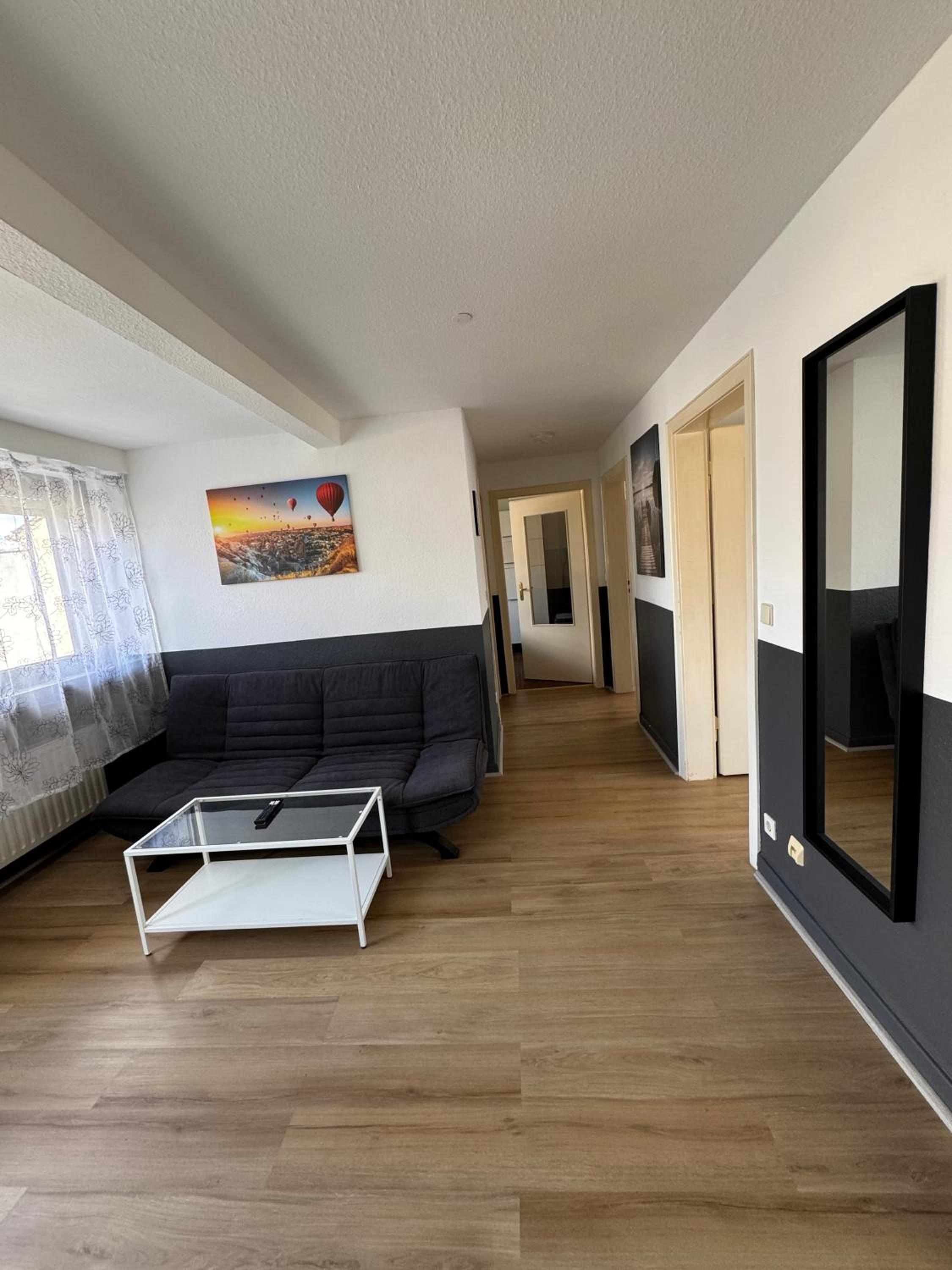 Deluxe Two-Bedroom Apartment with Garden View photo 2