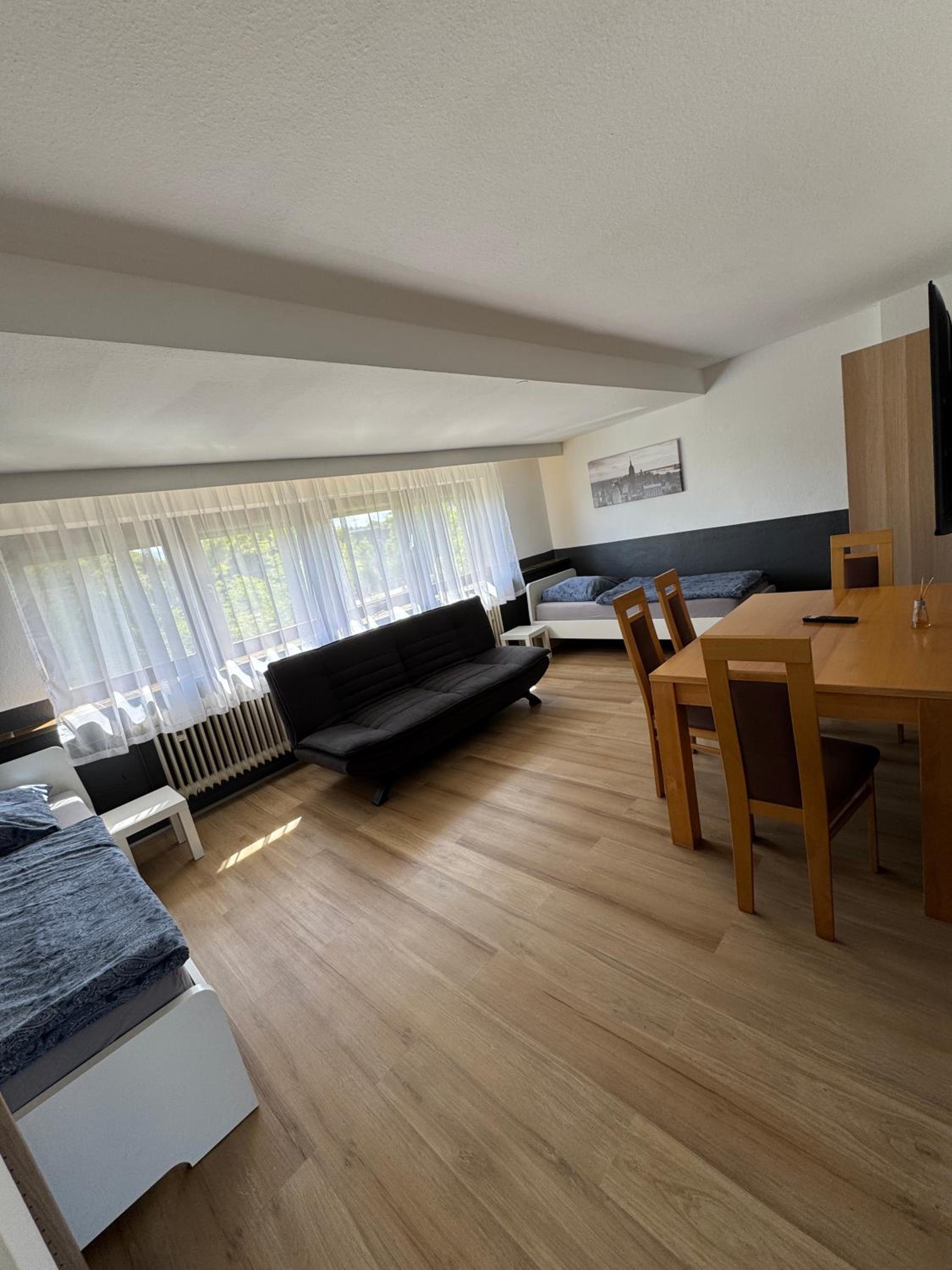Deluxe Two-Bedroom Apartment with Garden View photo 1