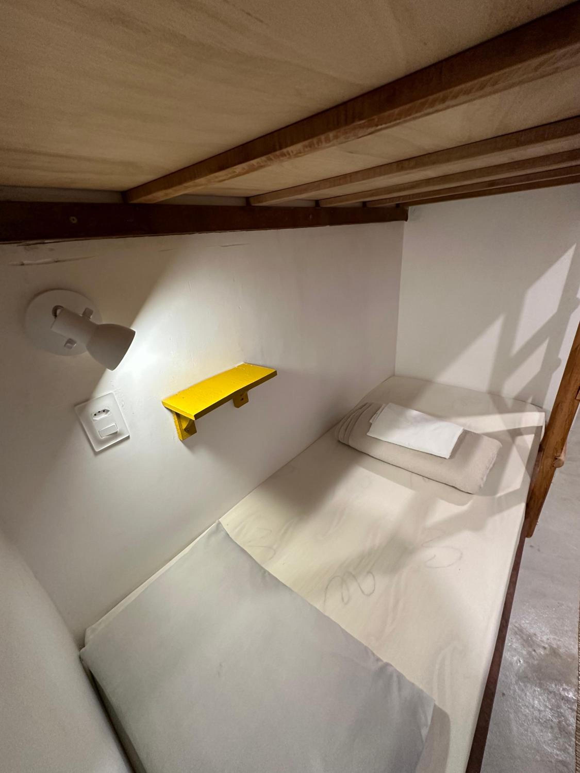 Bed in 8-Bed Mixed Dormitory Room