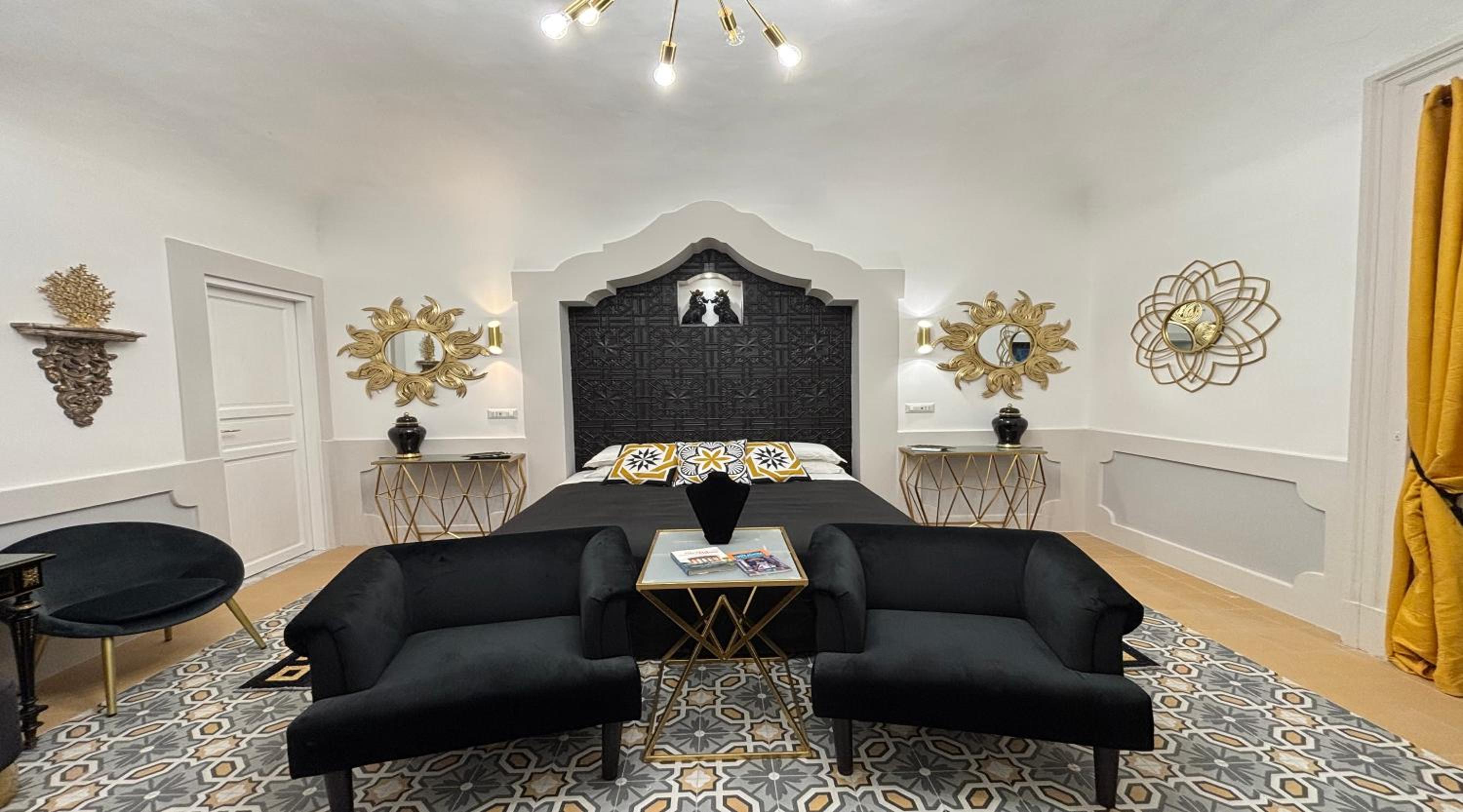 King Suite with Spa Bath
