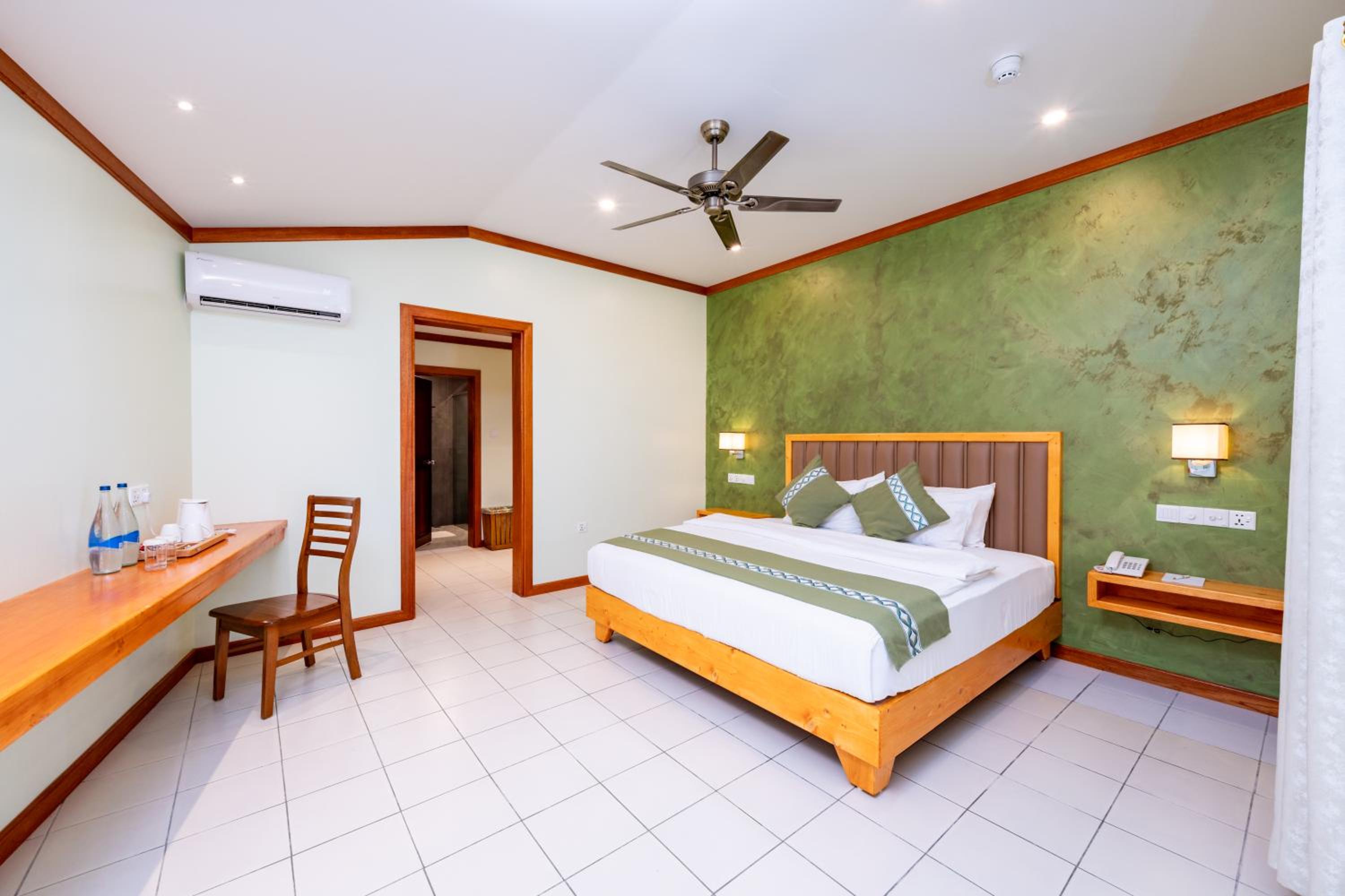 Superior Villa photo 2