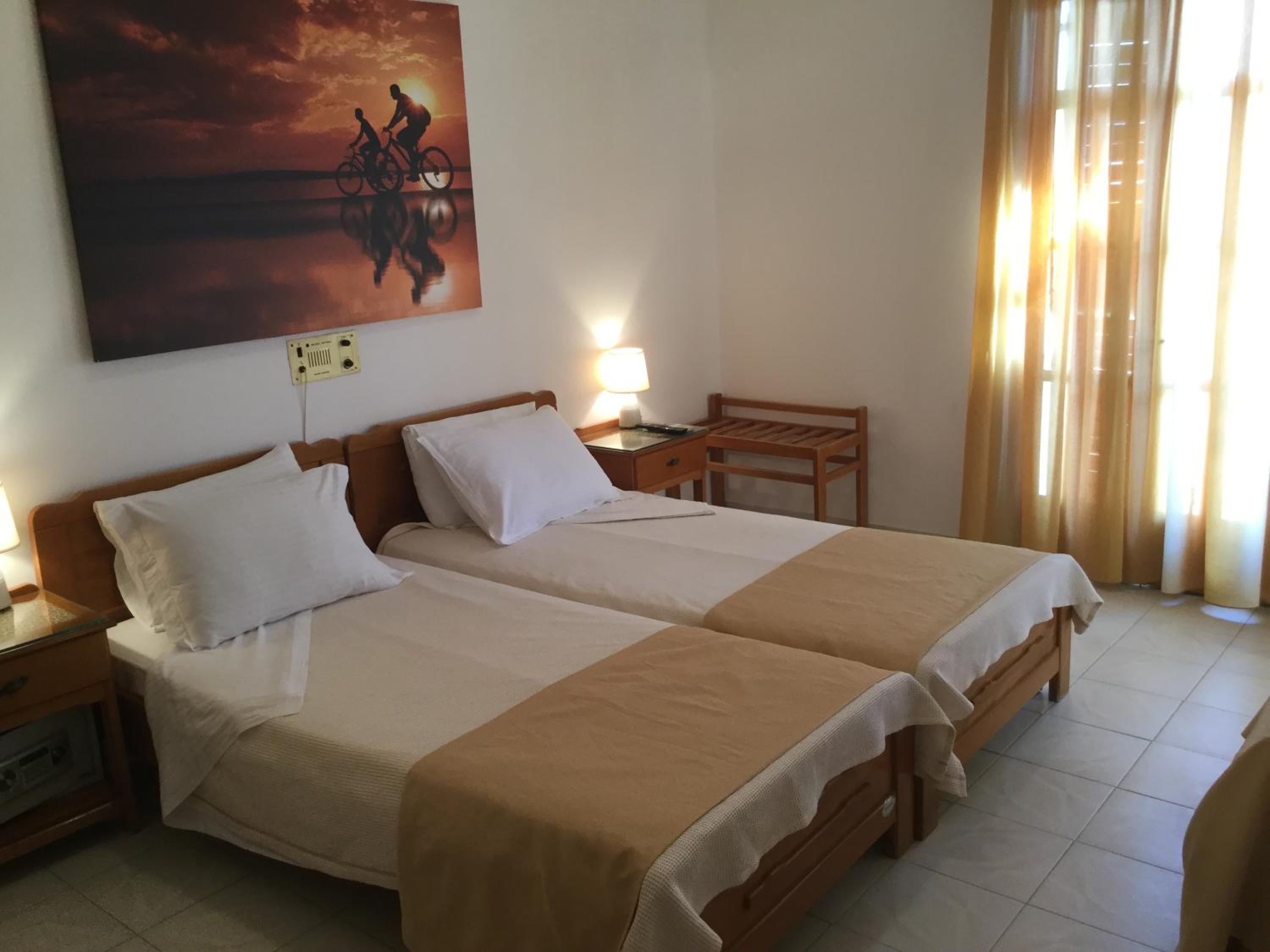 Economy Twin Room