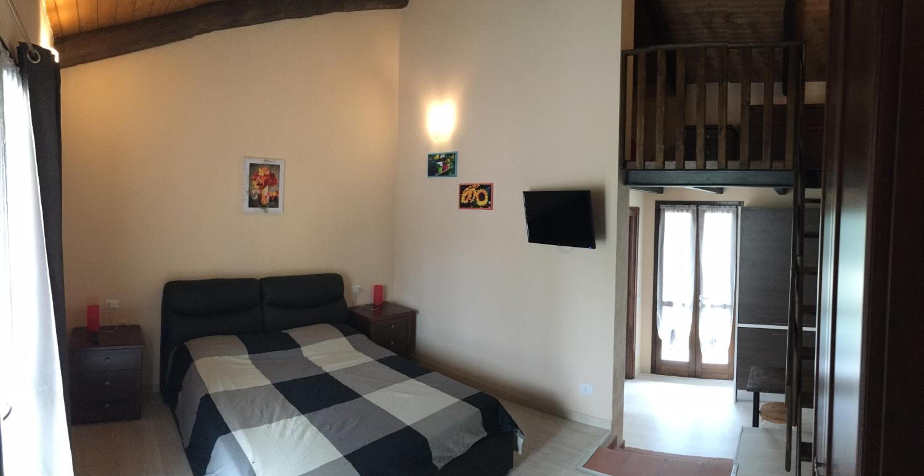 Studio with Garden View - Photo 1