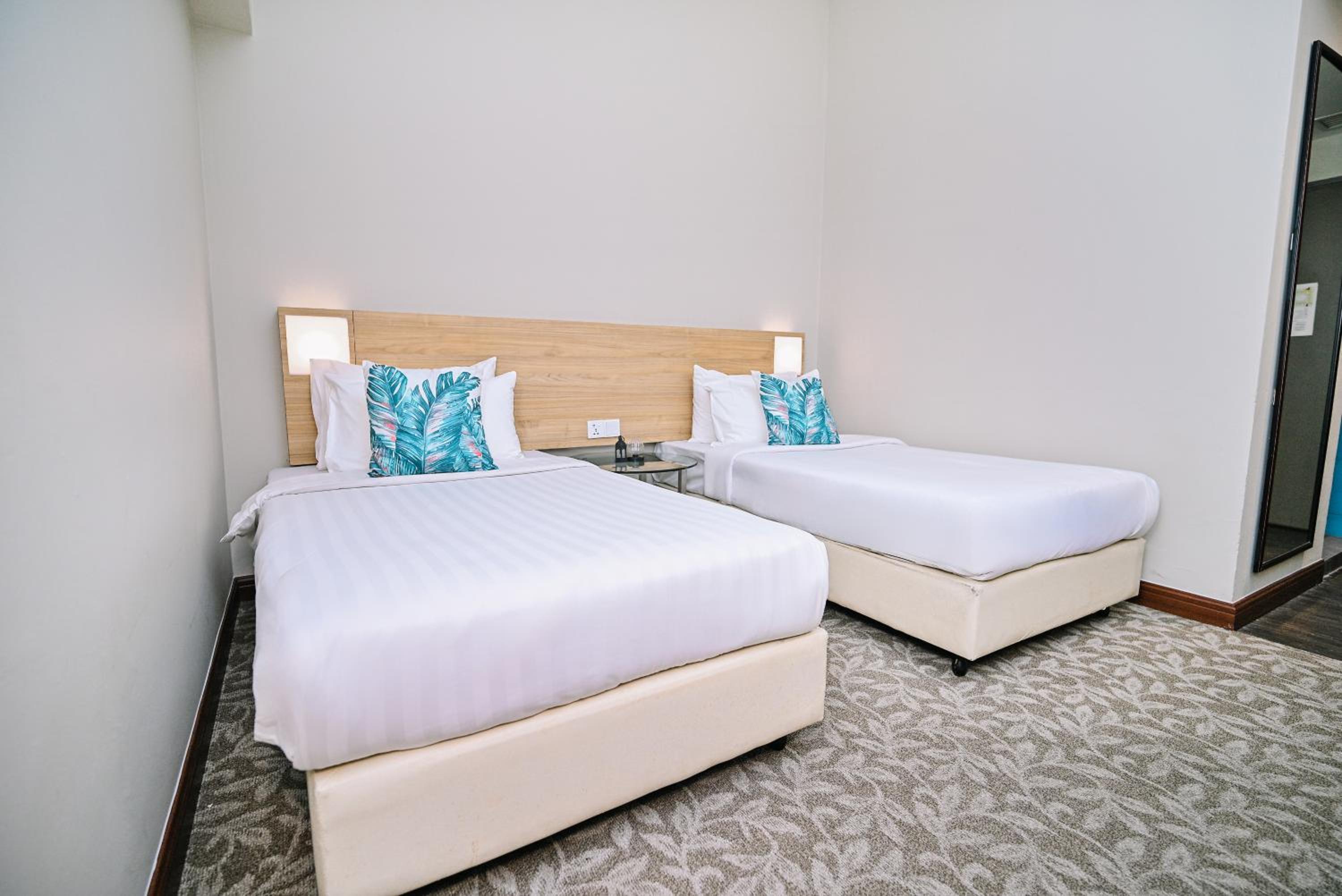 Standard Twin Room photo 2
