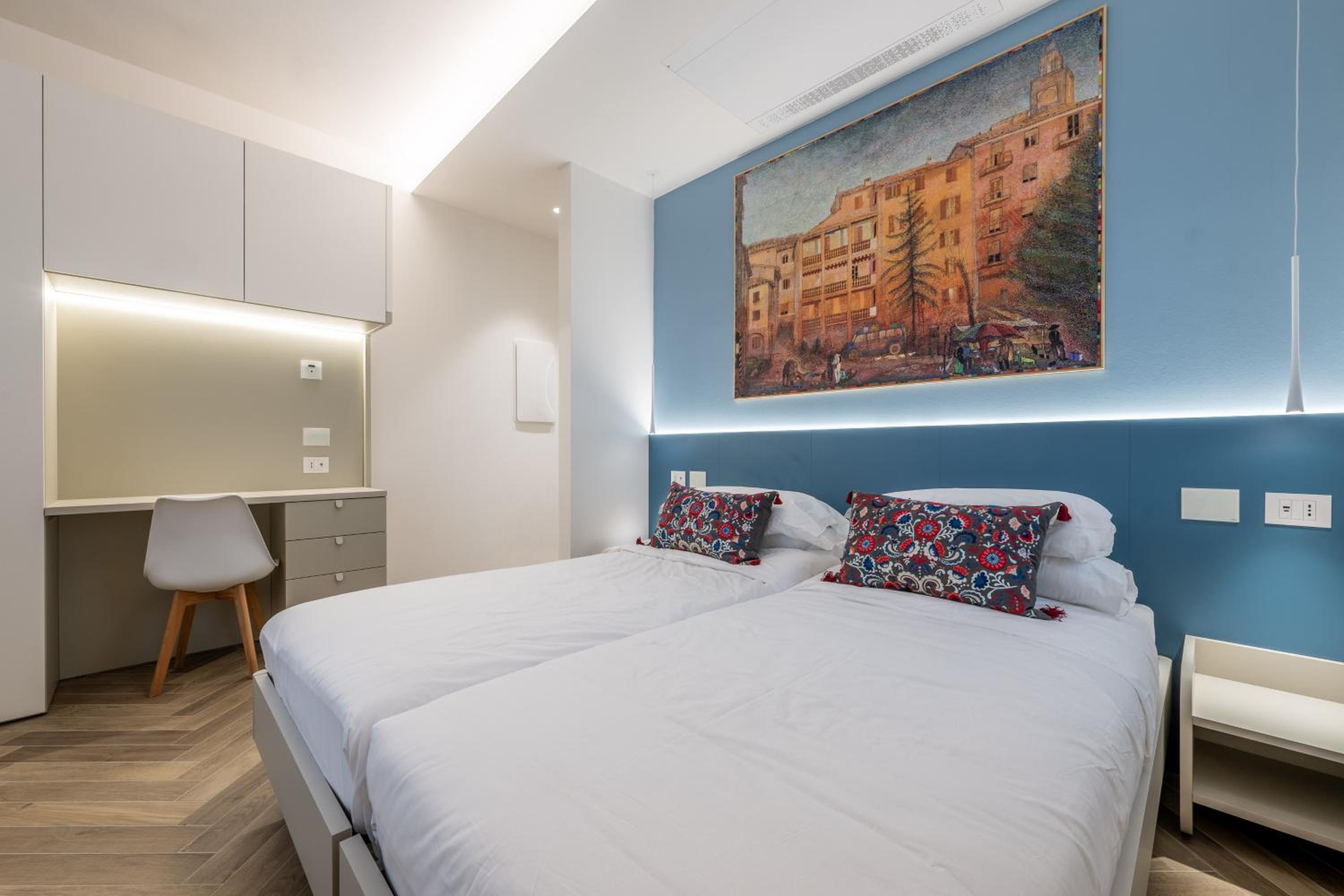 Deluxe Triple Room photo 2