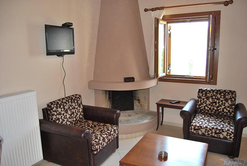 Basic Double Room photo 2